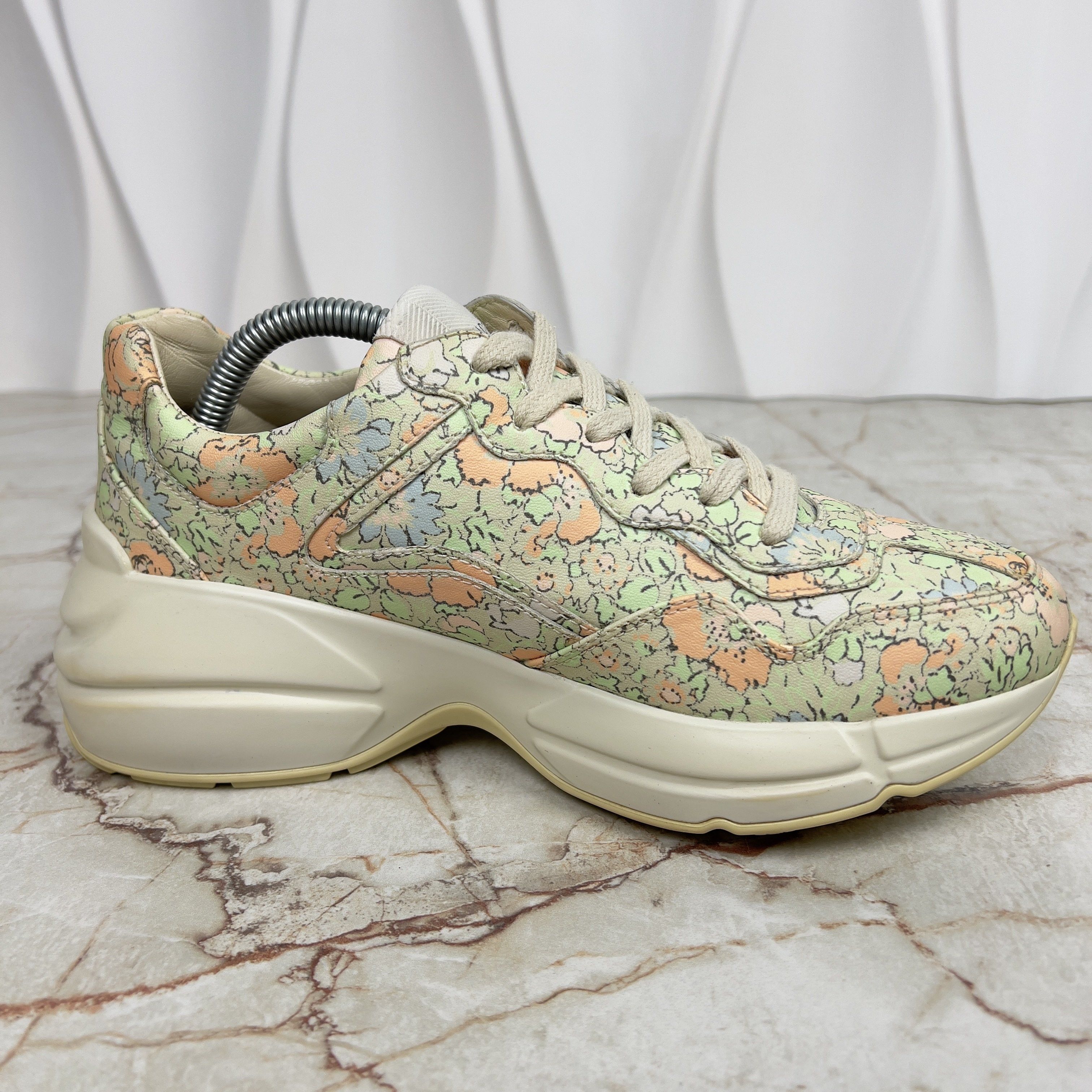 Gucci Liberty Rhyton Floral Canvas Sneaker Leather Size US 7 / IT 37 - 5 Thumbnail