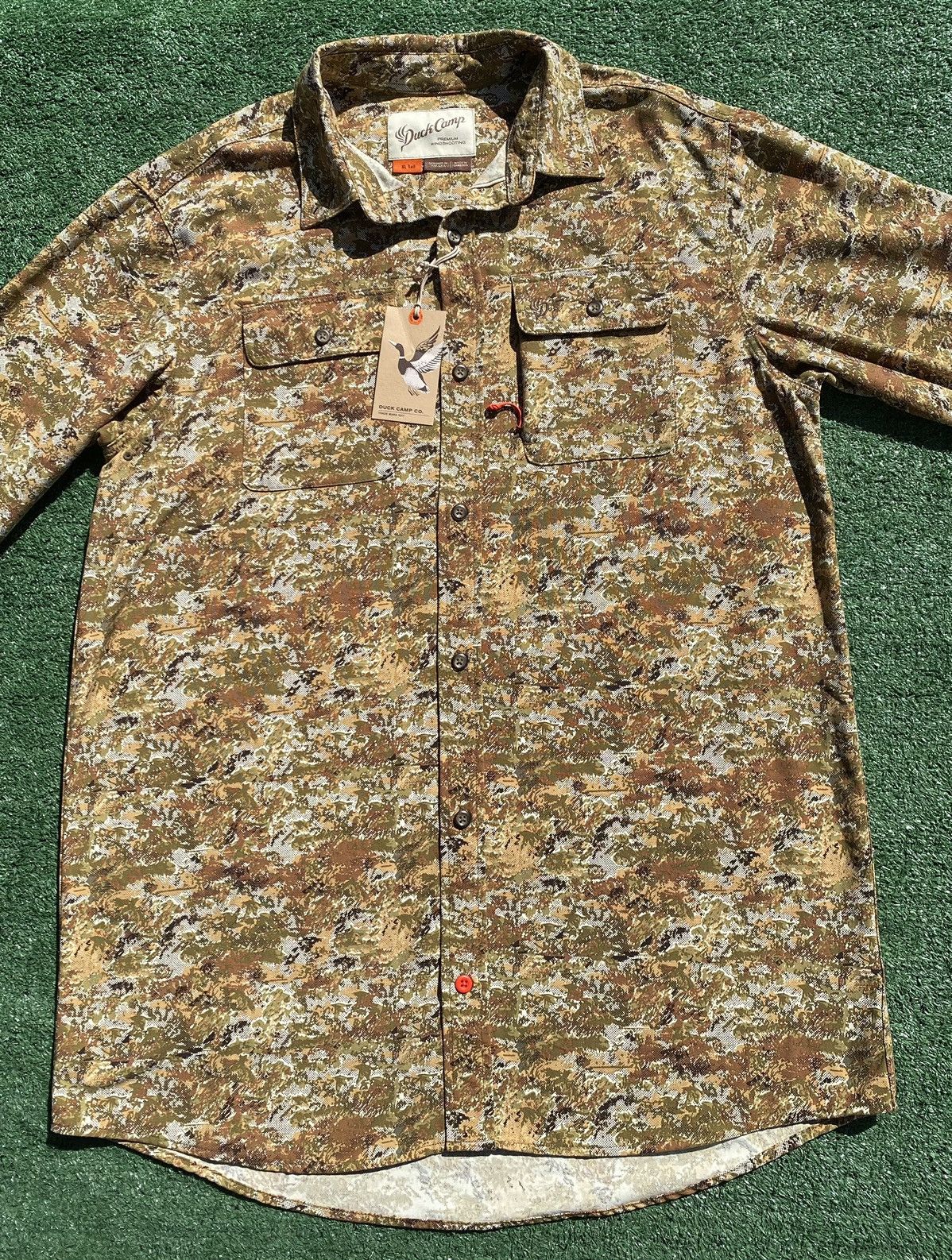 Other NWT Duck Camp Midland 2.0 Camo Button Up Shirt XL Tall Size US XL / EU 56 / 4 - 4 Thumbnail