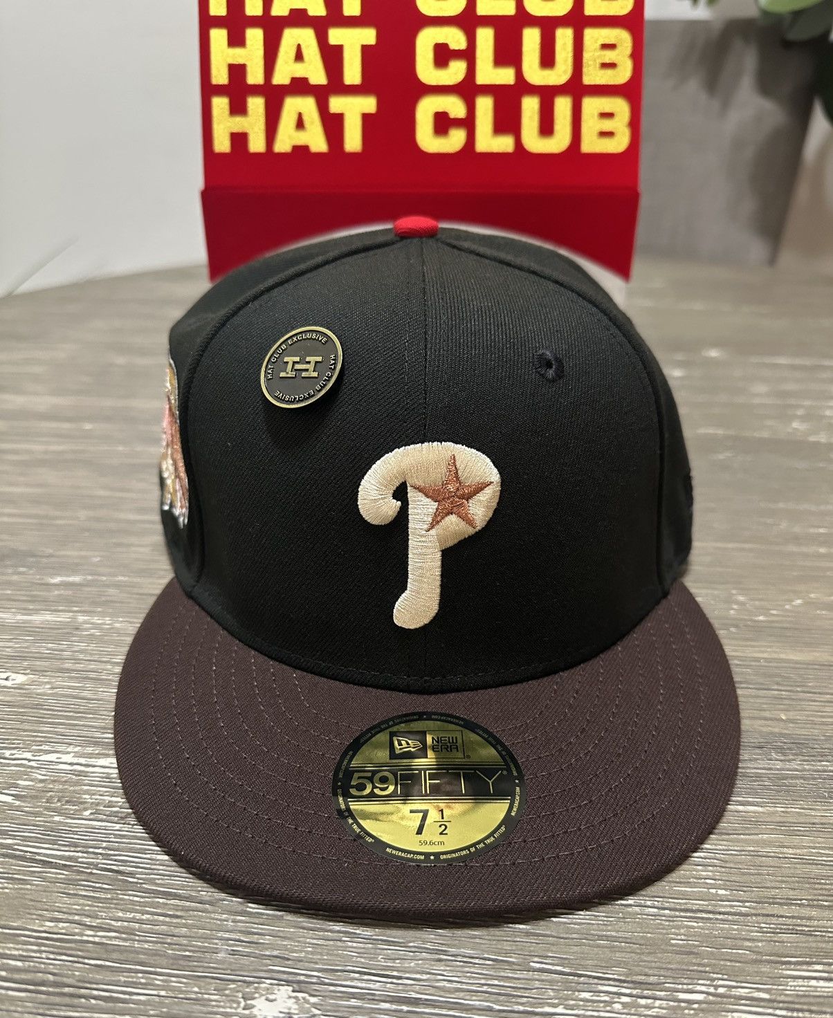 Hat Club × New Era Size 7 1/2- Hat Club Exclusive New Era Philadelphia Phillies Size ONE SIZE - 2 Thumbnail