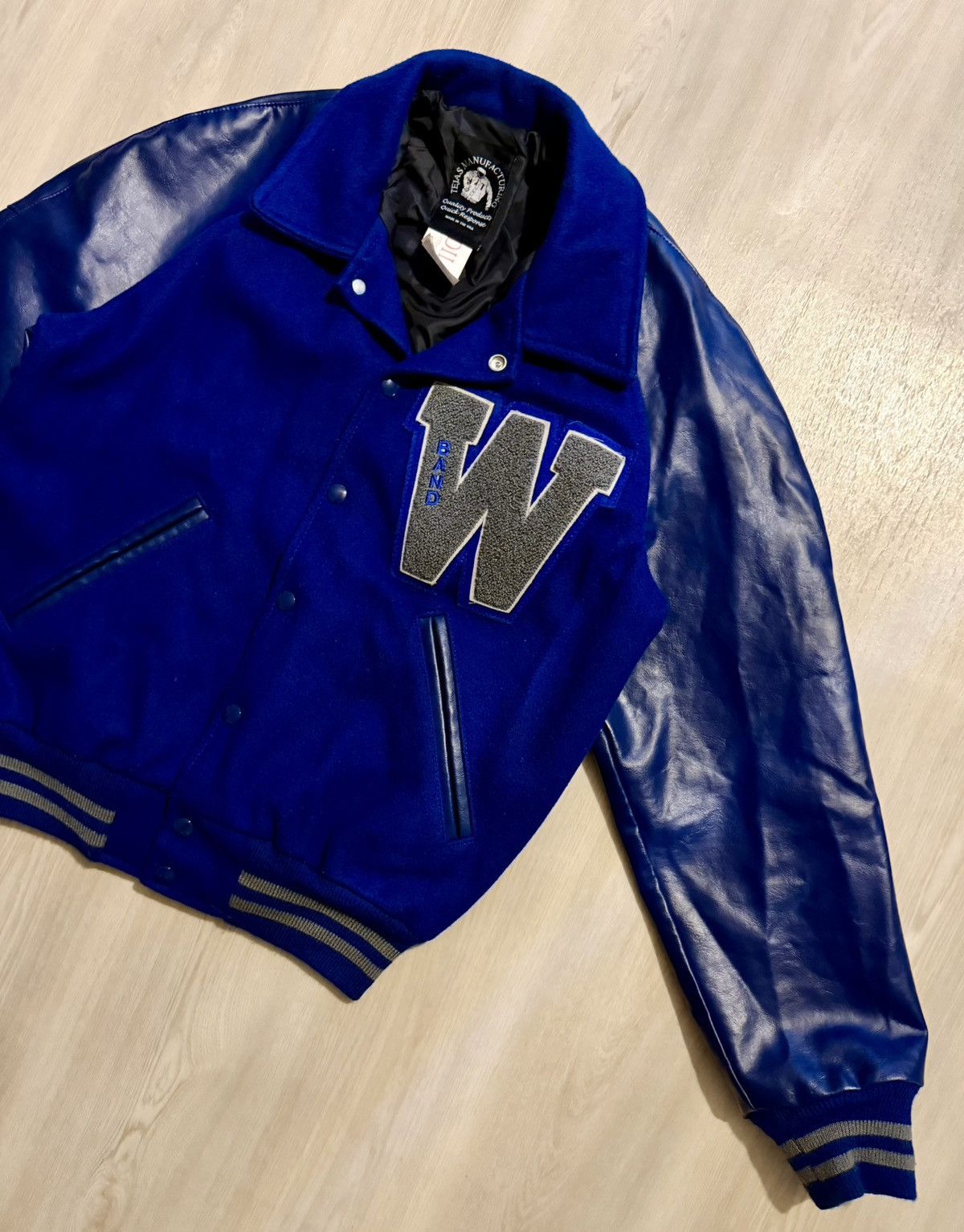 Vintage Vintage Y2K Varsity Letterman Bomber “W” Band Patch Sz S Size US S / EU 44-46 / 1 - 3 Thumbnail