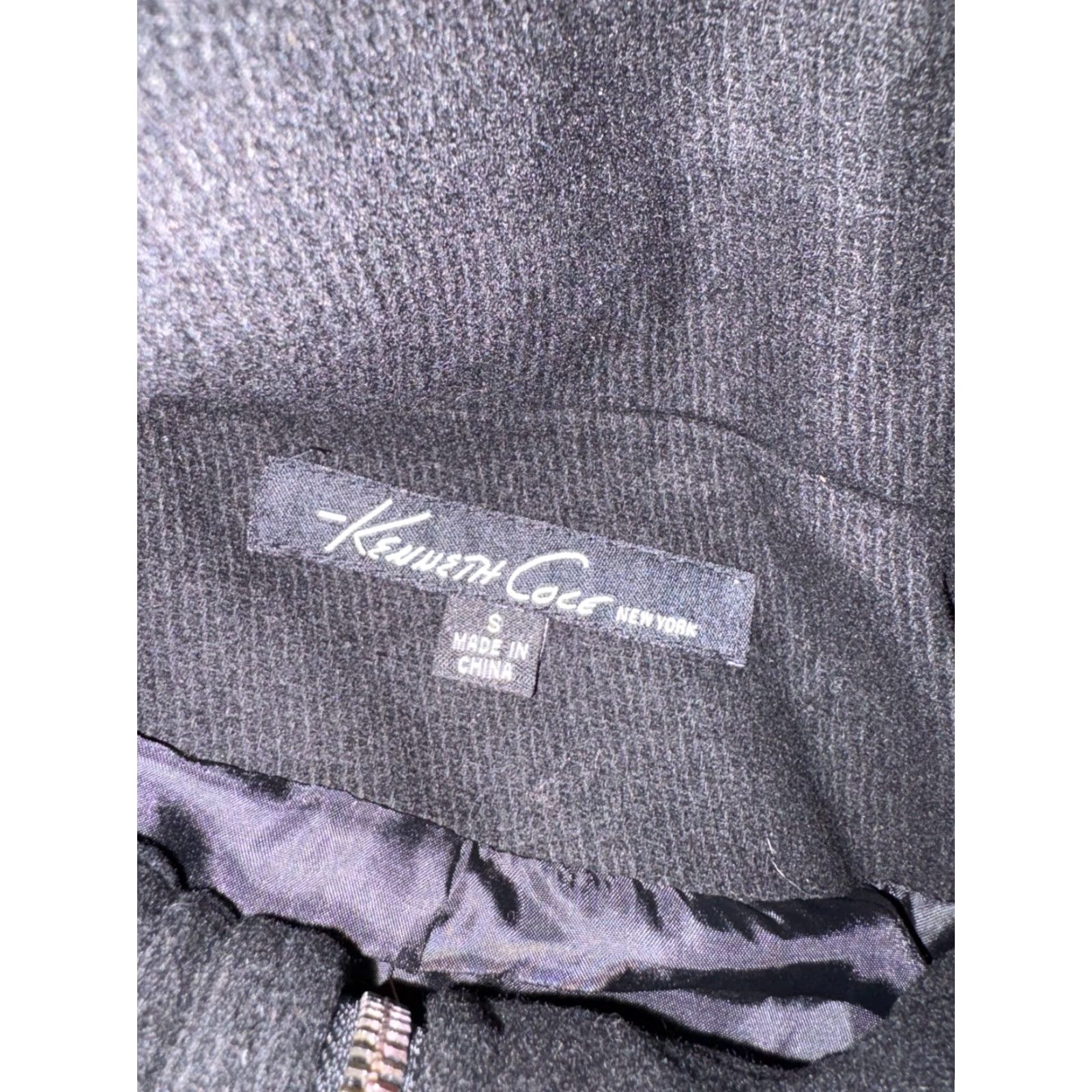 Kenneth Cole **KENNETH COLE Women Small Black Hooded Wool Blend Career Coat NEW** User: KENNETH COLE Women Small Black Hooded Wool Blend Career Coat NEW Size S / US 4 / IT 40 - 6 Thumbnail