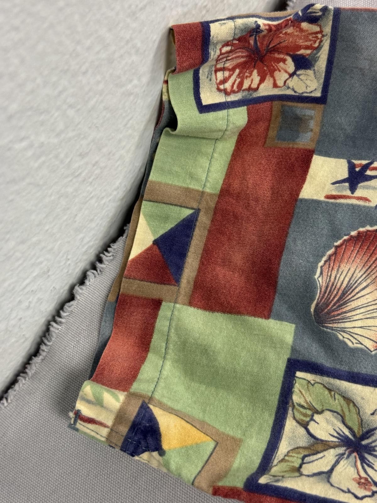 Pierre Cardin Vintage Pierre Cardin Hawaiian Shirt Seashell Panel Print -M Size US M / EU 48-50 / 2 - 4 Thumbnail