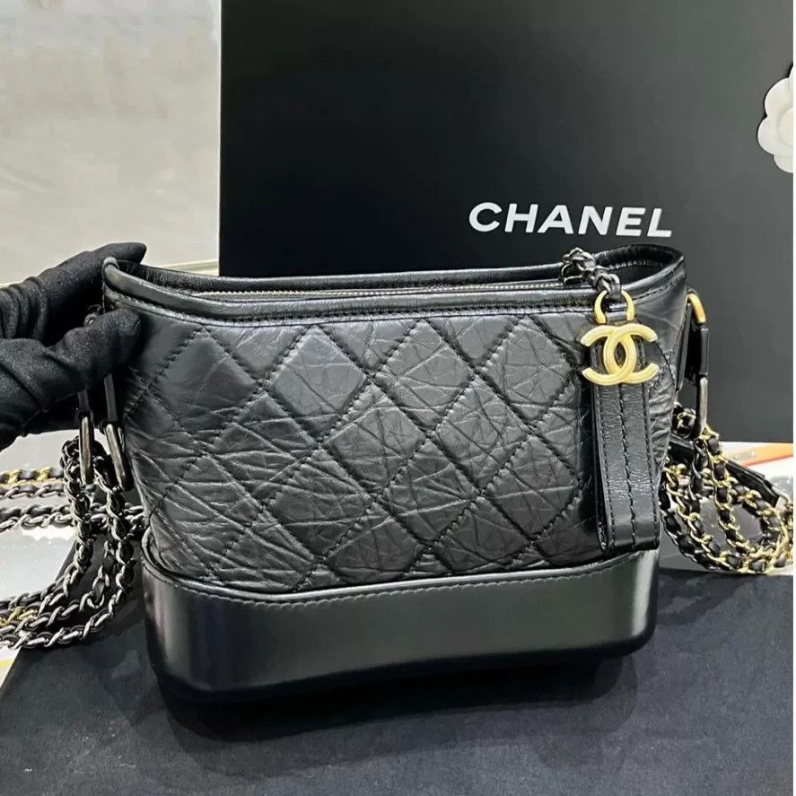 Chanel Pre-loved Bag Very good condition Size ONE SIZE - 1 Thumbnail