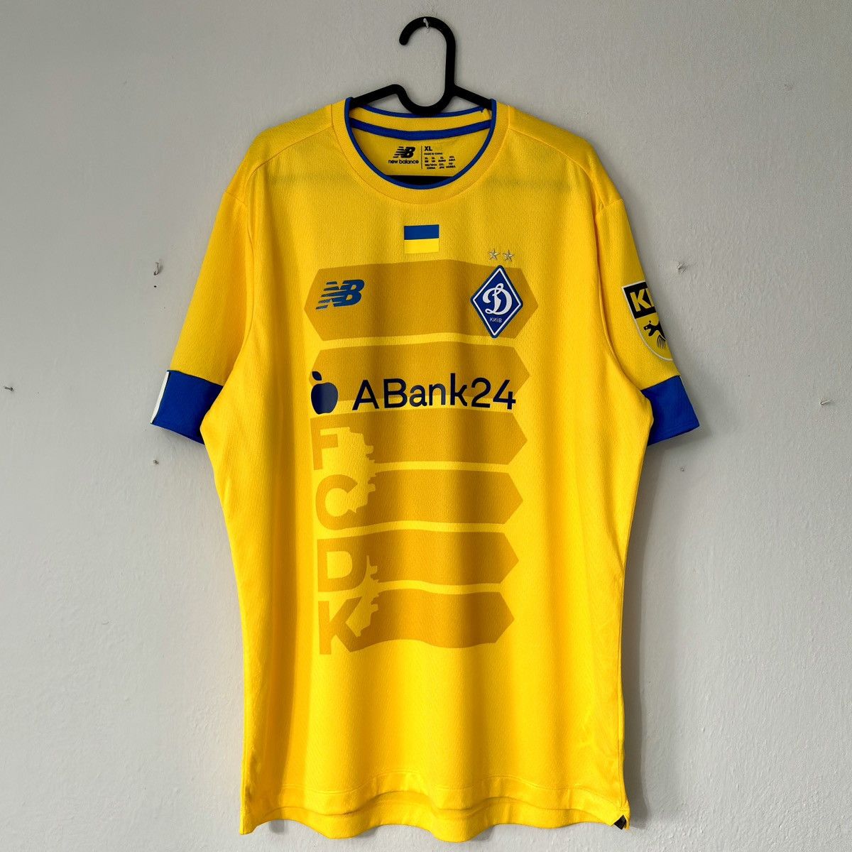New Balance 2023 2024 Dynamo Kyiv GAME ISSUE New Balance Soccer Jersey Size US XL / EU 56 / 4 - 3 Thumbnail