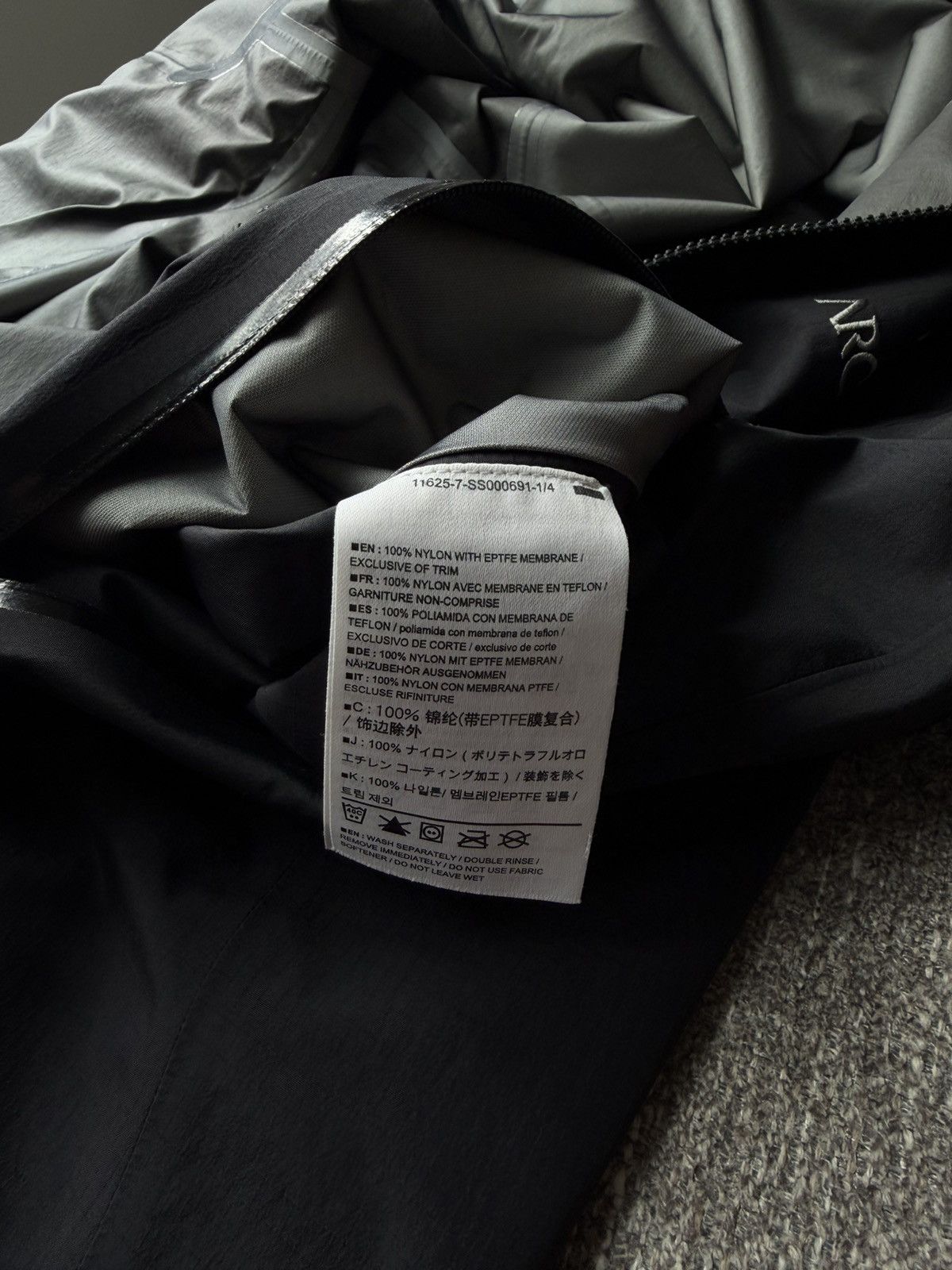 Arc'teryx Arc'teryx Beta SL Hybrid Jacket Men's 2018 Size US S / EU 44-46 / 1 - 16 Thumbnail