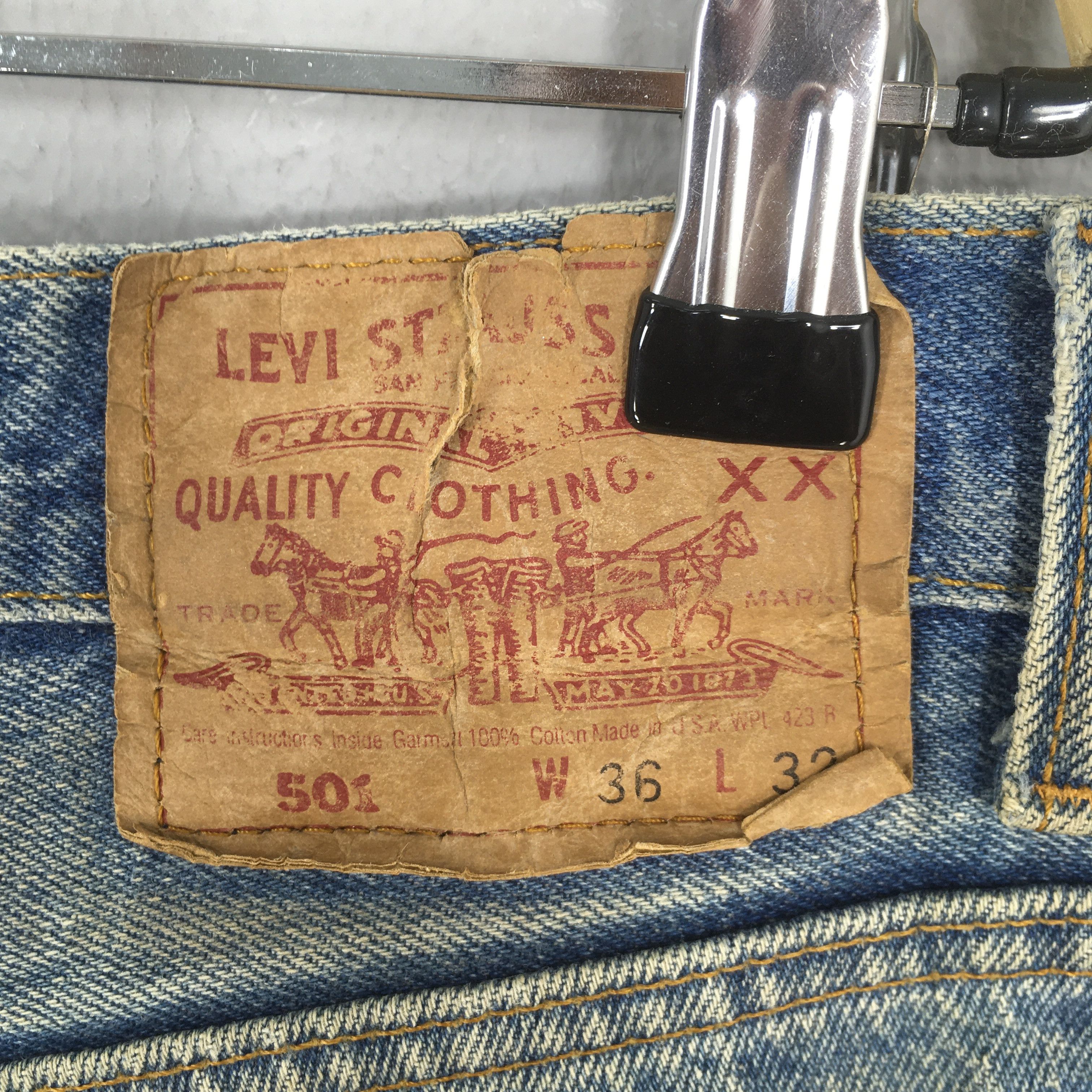Size 34x29 Vintage 90s Levi's 501 Faded Blue Jeans