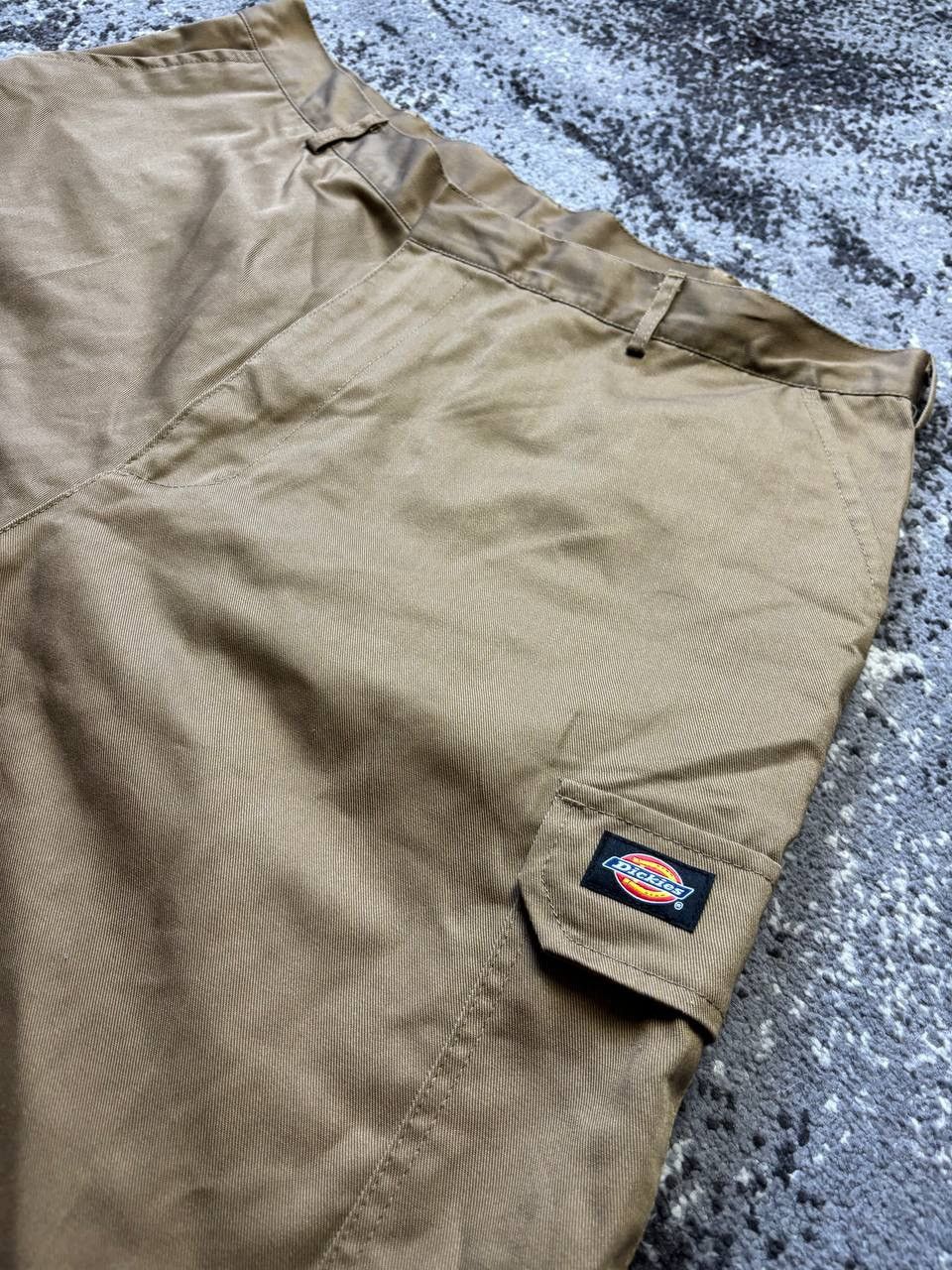 Dickies × Vintage Vintage Y2K Dickies Baggy Cargo Mini Logo Shorts Size US 42 / EU 58 - 2 Thumbnail
