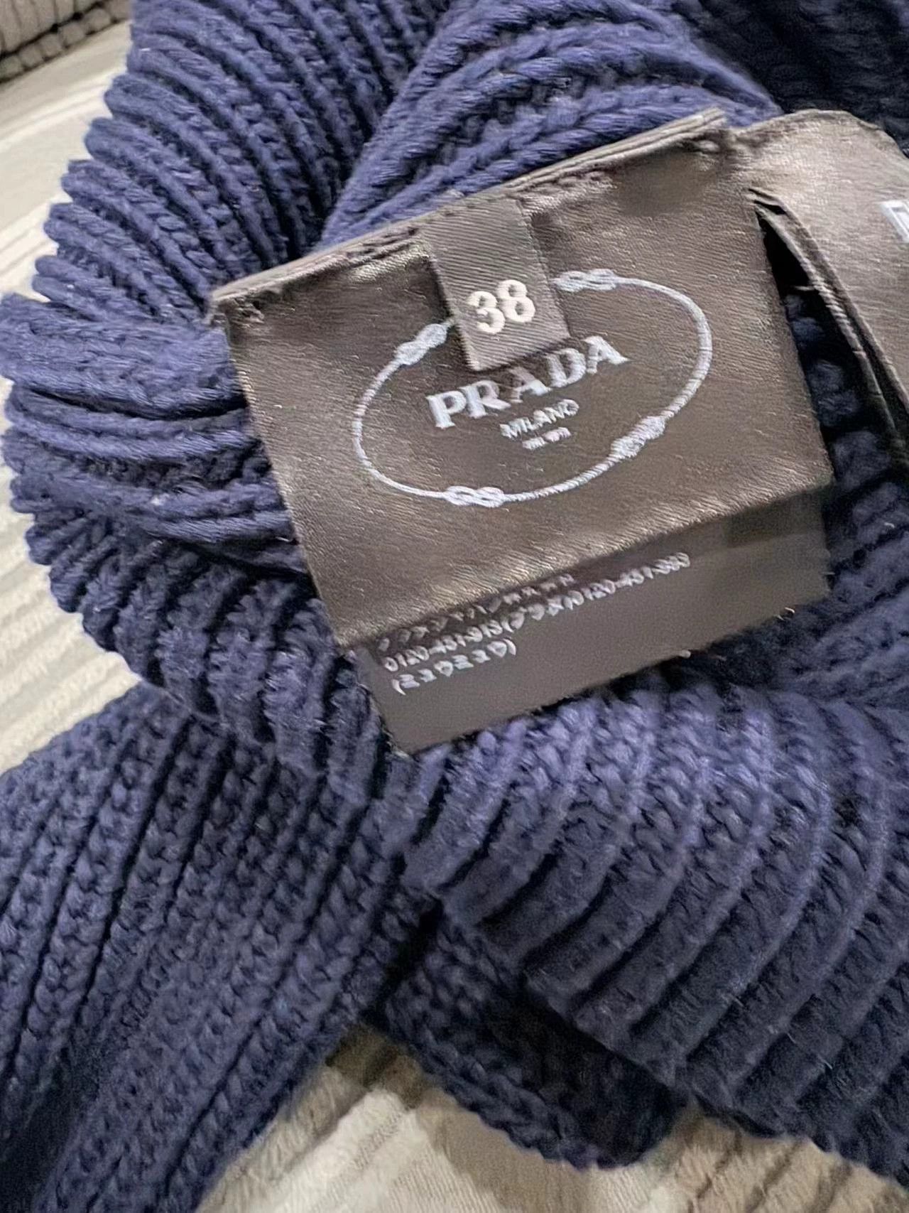 Prada PRADA New Sweater Size 38 Size XS / US 0-2 / IT 36-38 - 3 Thumbnail
