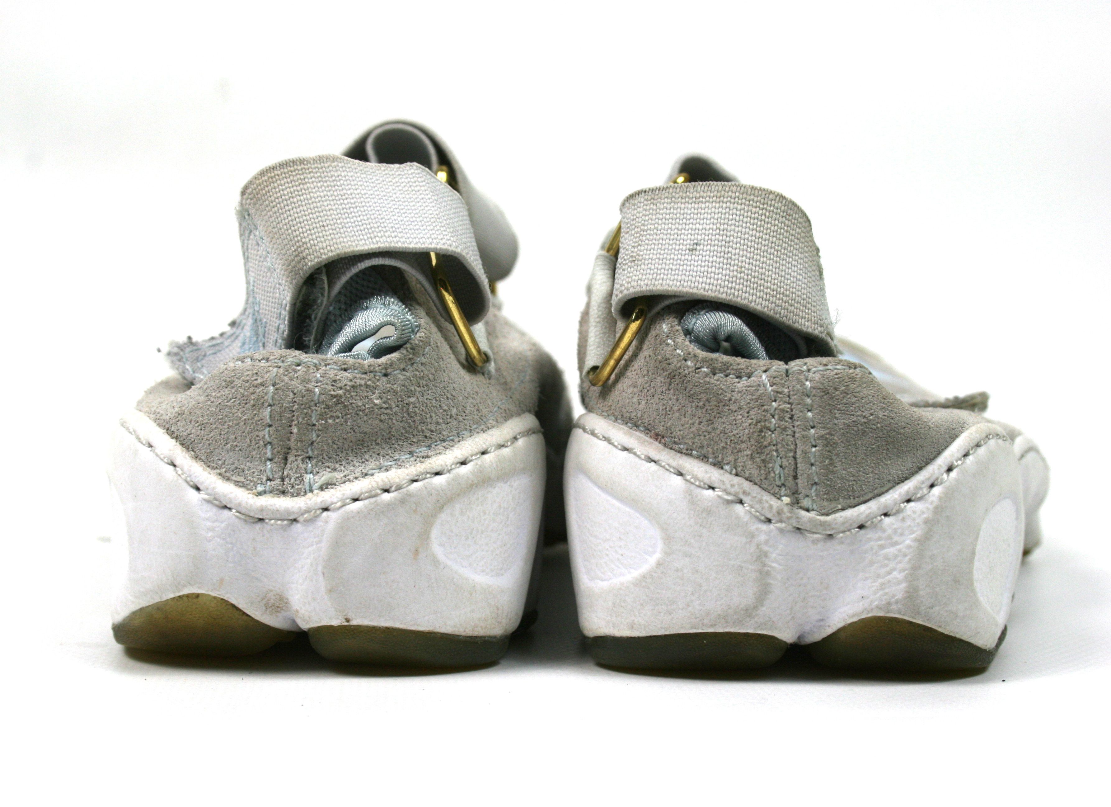 Nike 2003 Ninja Tabi Rift Sandals Vintage Size US 7 / IT 37 - 8 Thumbnail