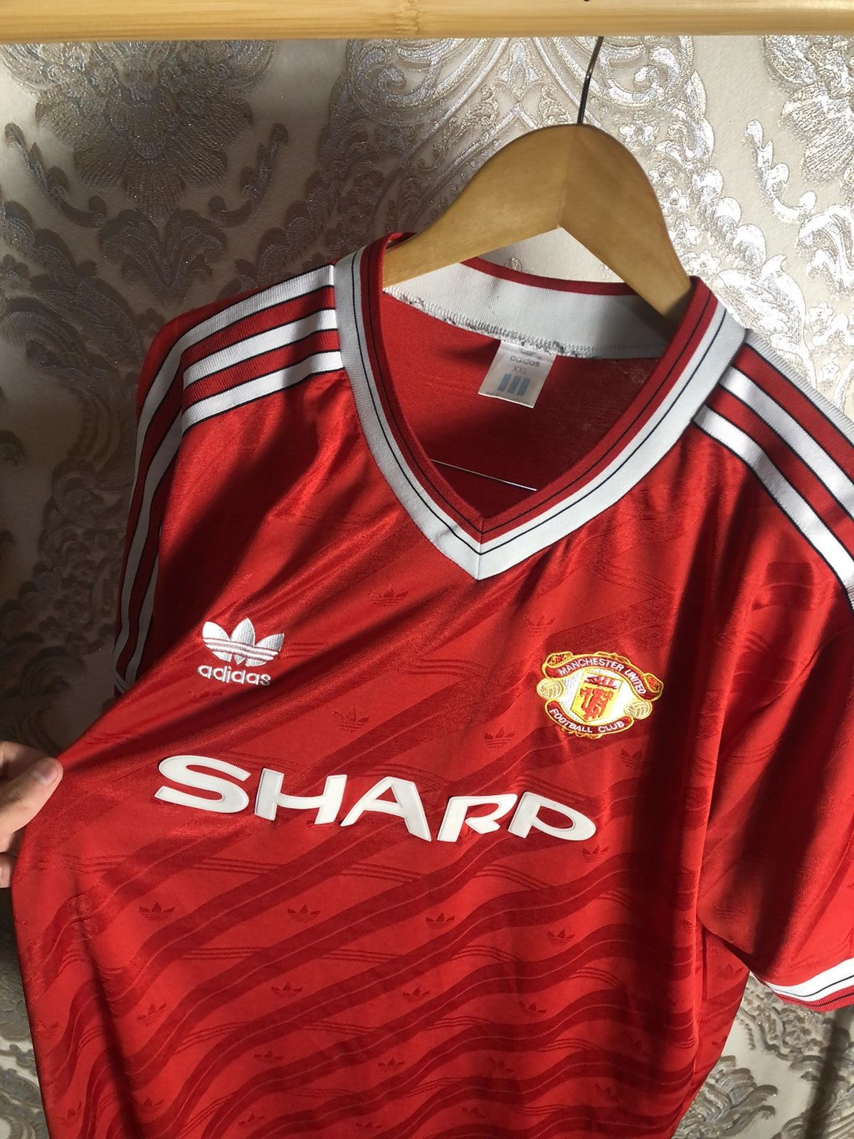 Adidas VINTAGE ADIDAS FC MANCHESTER UNITED ENGLAND SOCCER JERSEY Size US XXL / EU 58 / 5 - 6 Thumbnail