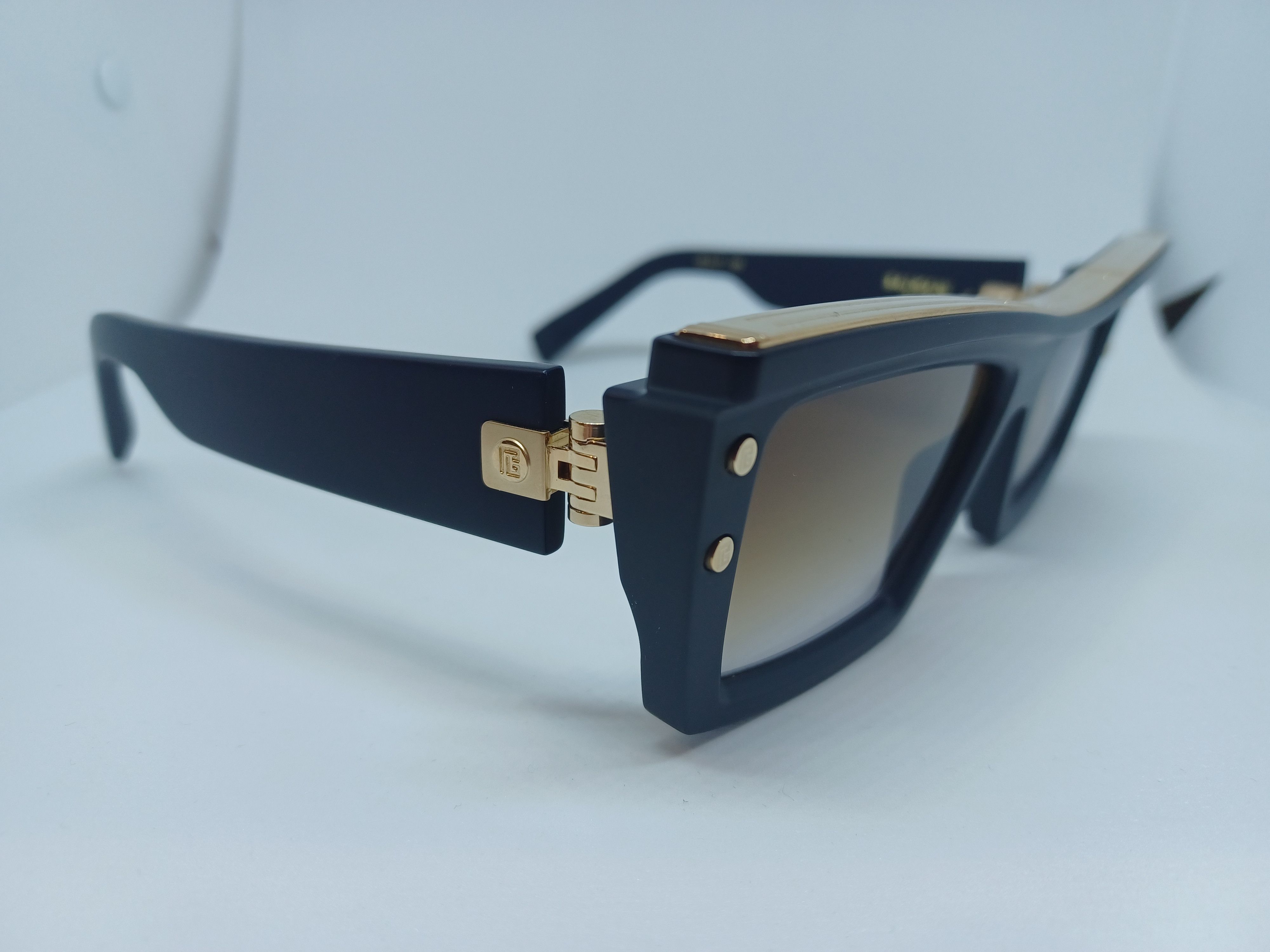 Balmain Balmain Sunglasses -Brand New Factory Sealed Size ONE SIZE - 4 Thumbnail