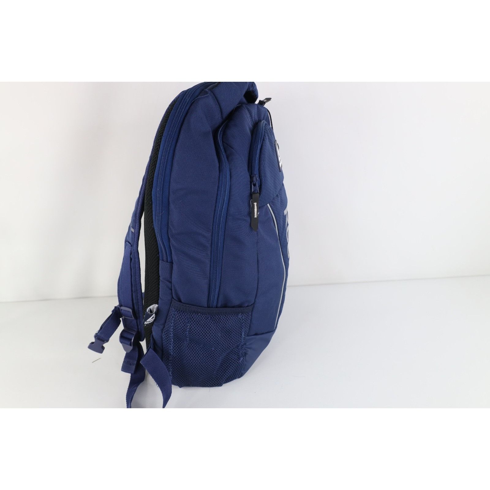 Reebok Vintage Y2K Reebok Crossfit Spell Out Workout Backpack Bag Size ONE SIZE - 8 Thumbnail