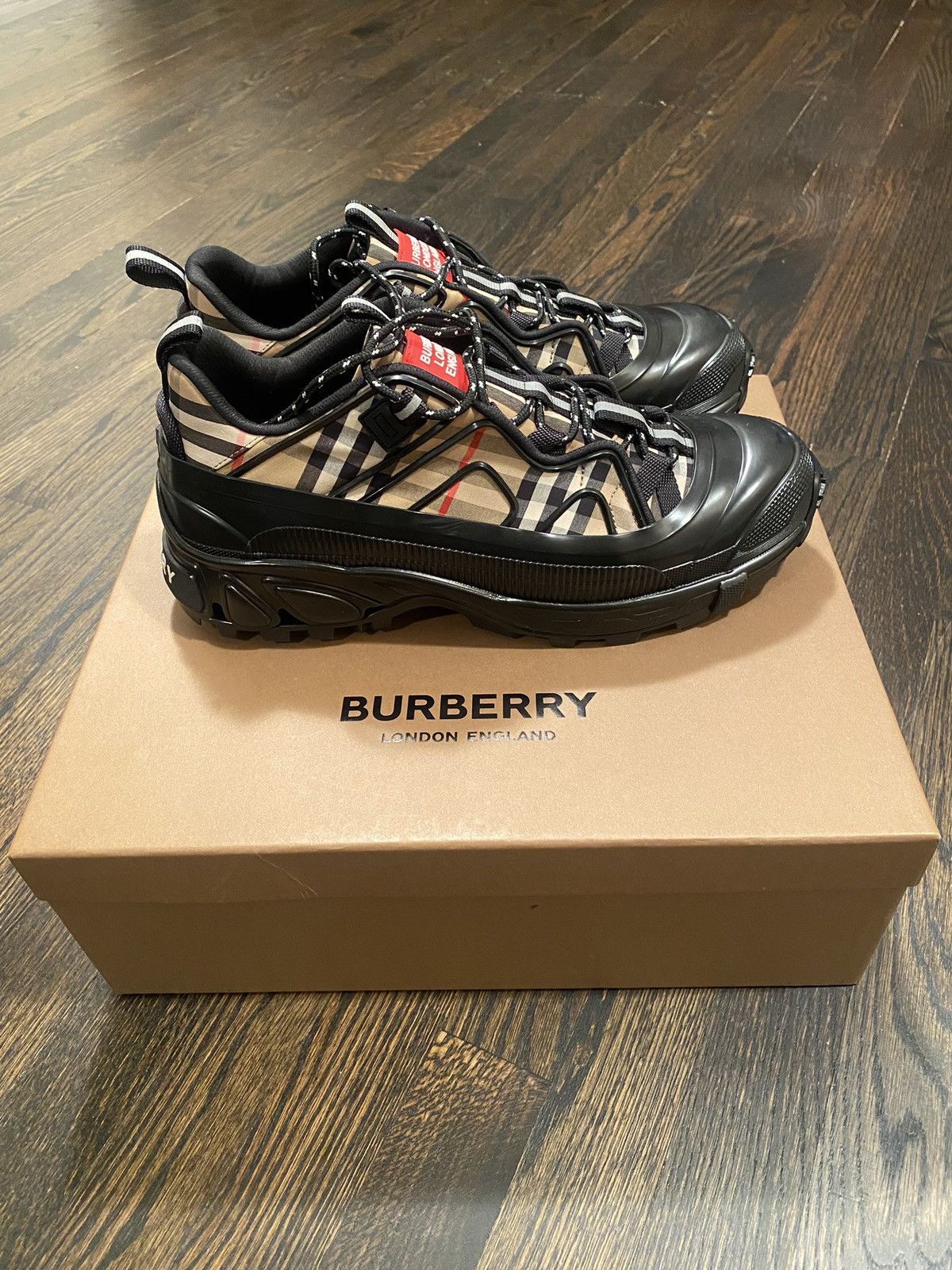 Burberry Burberry Arthur sneaker Size US 12 / EU 45 - 4 Thumbnail