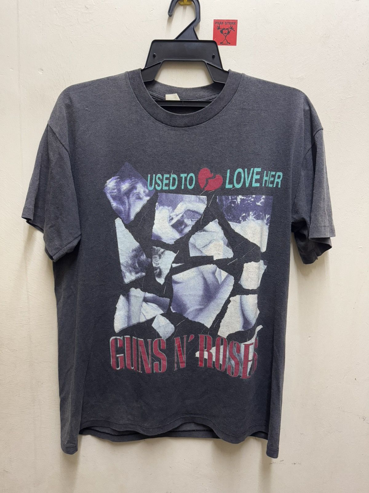 Band Tees Vintage Gun And Roses Size US L / EU 52-54 / 3 - 1 Thumbnail