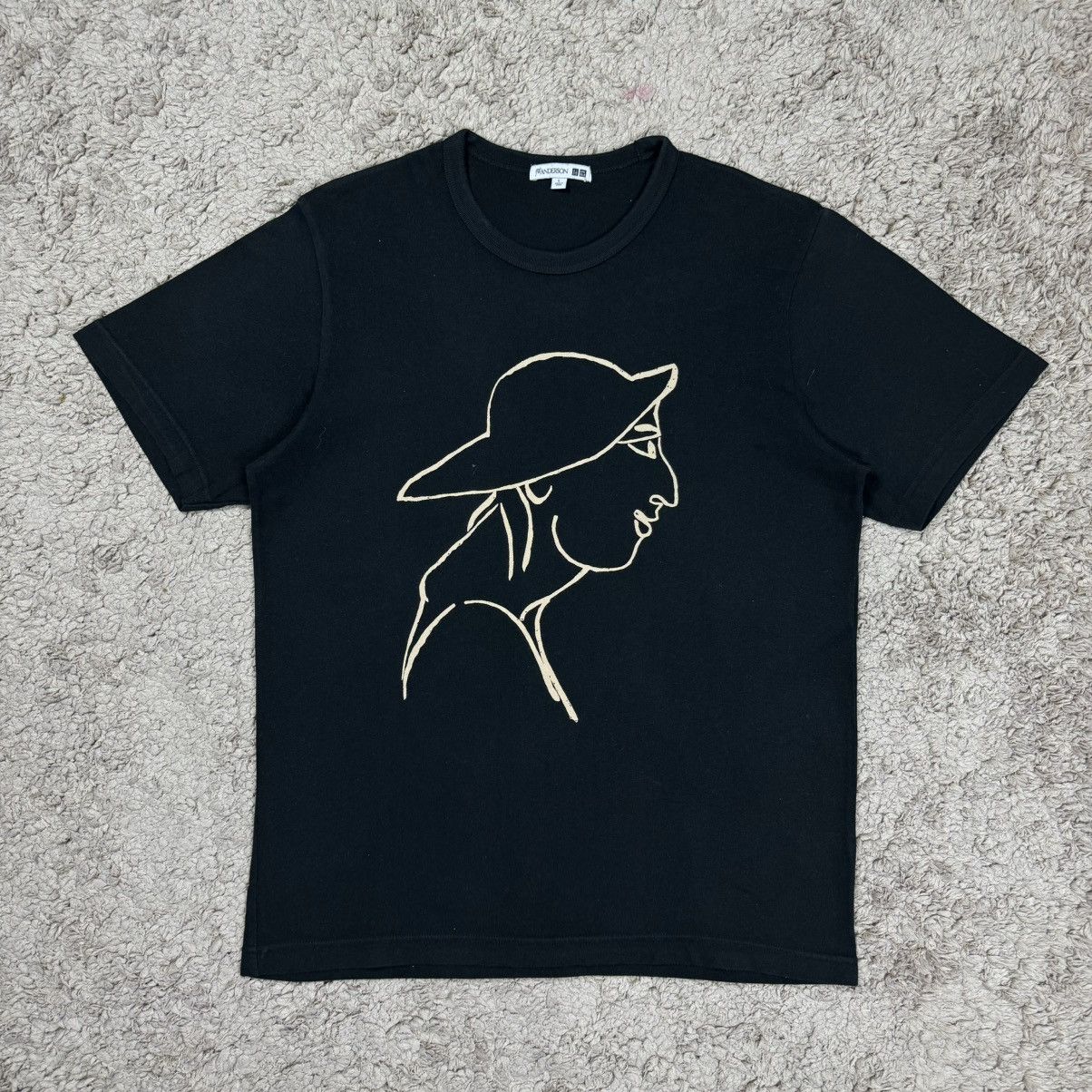 JW Anderson × Japanese Brand × Uniqlo Uniqlo x J.W Anderson T-shirt Size US L / EU 52-54 / 3 - 1 Thumbnail