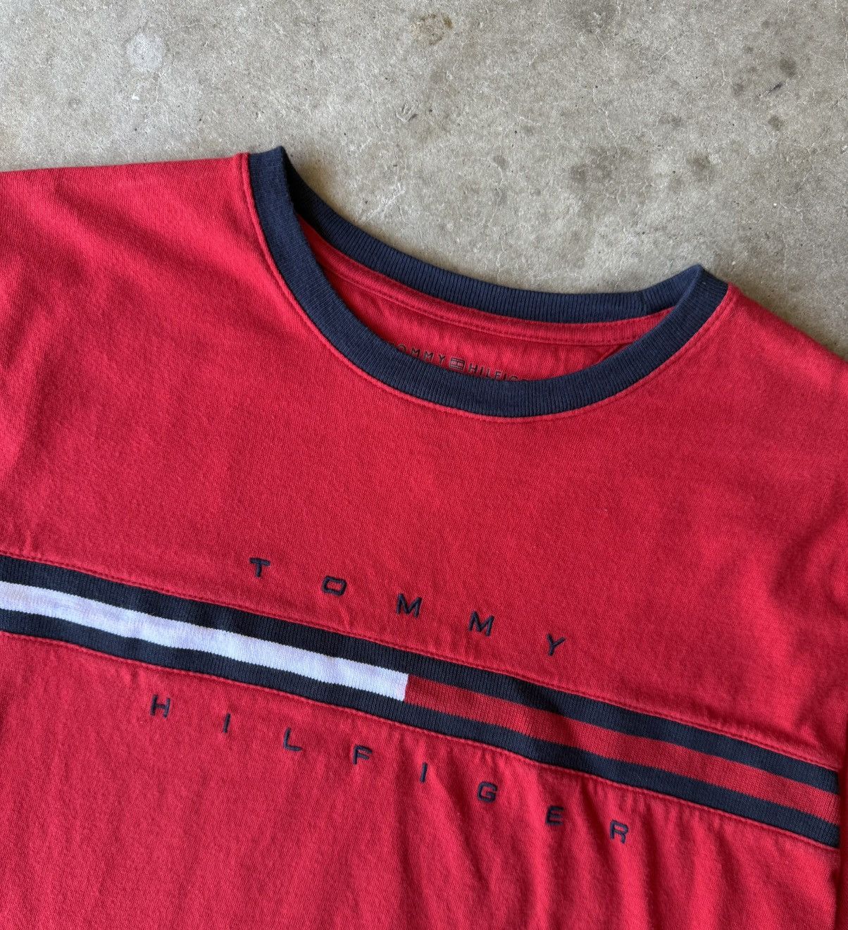 Tommy Hilfiger Tommy Hilfiger T Shirt Size Medium Size US M / EU 48-50 / 2 - 2 Thumbnail