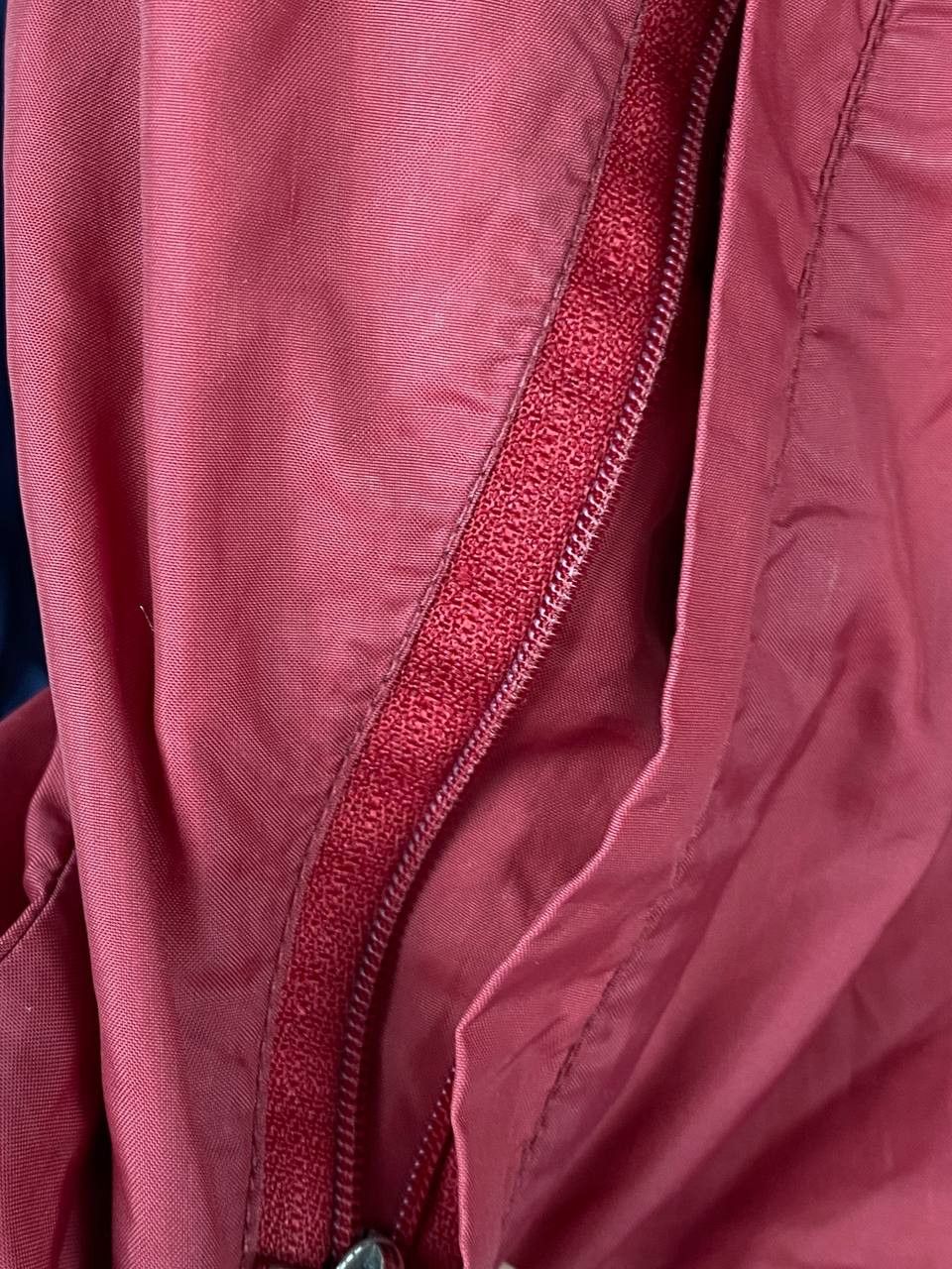 Nike × Vintage Nike Vintage Big Logo Swoosh Windbreaker Light Jacket Size US L / EU 52-54 / 3 - 11 Thumbnail
