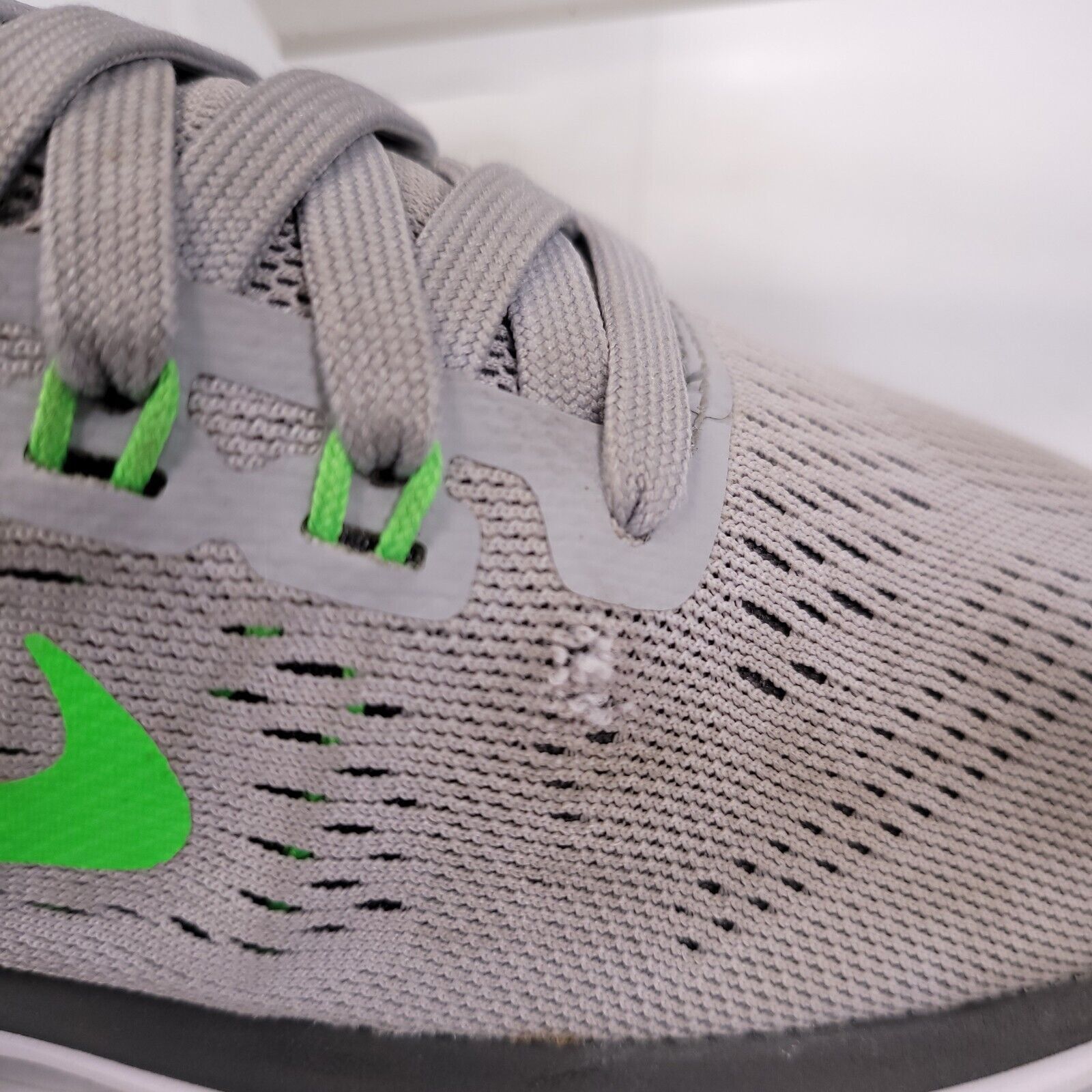 Nike Nike Flex 2016 Run Shoe Mens Size 7.5 830369-008 Gray Green Size US 7.5 / EU 40-41 - 7 Thumbnail