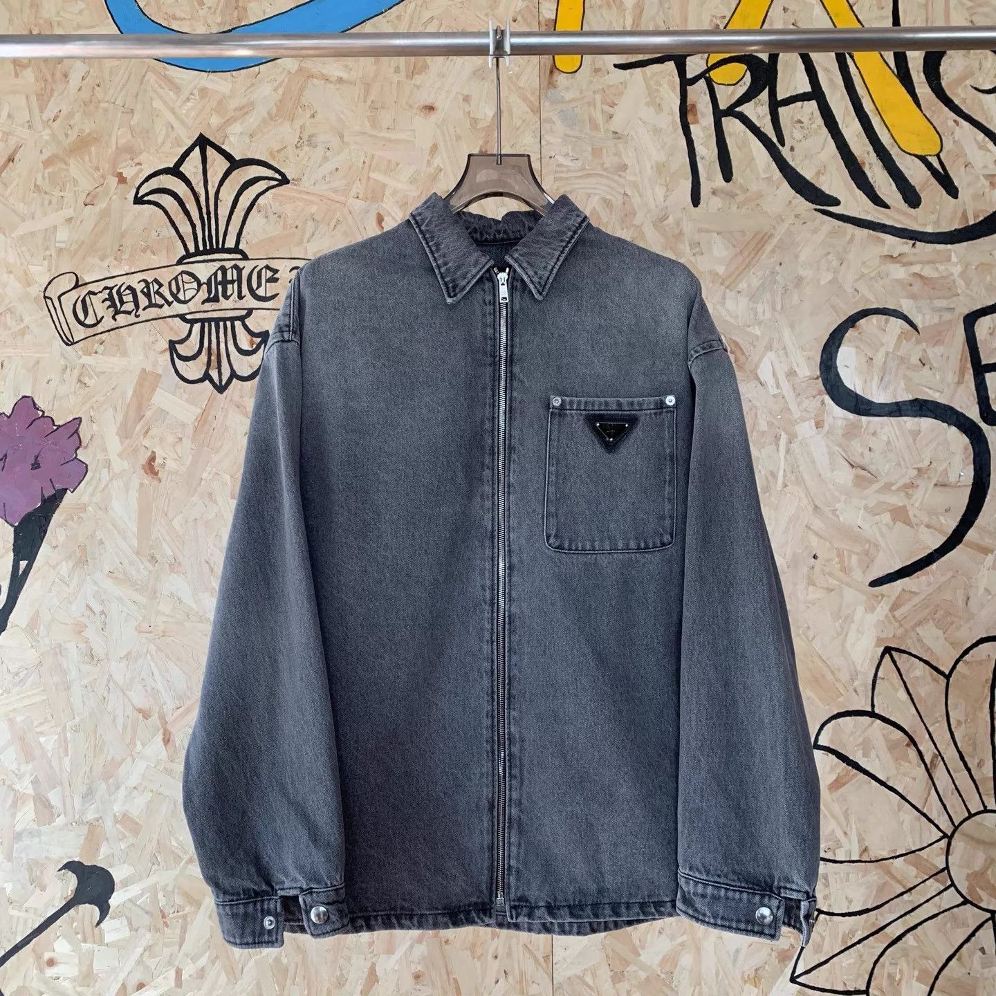 Prada Prada Niseko Exclusive New Washed Denim Jacket M Zipper Size M / US 6-8 / IT 42-44 - 1 Thumbnail