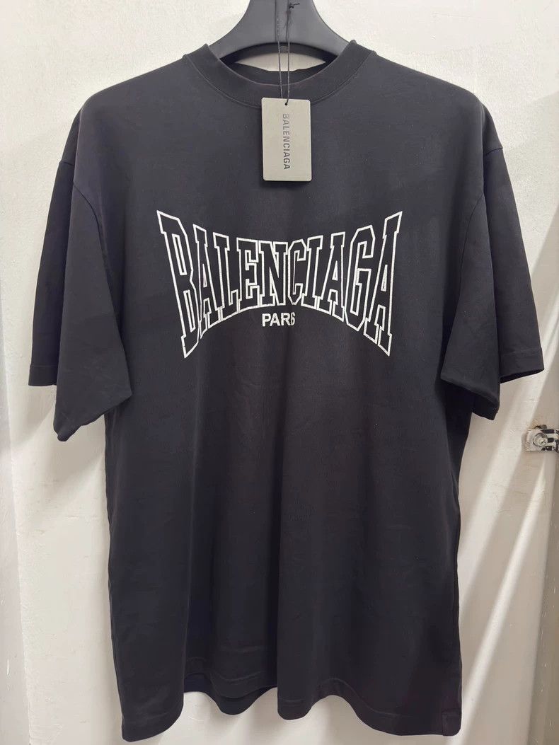 Balenciaga Balenciaga Black crackle short sleeve Size US XS / EU 42 / 0 - 1 Thumbnail