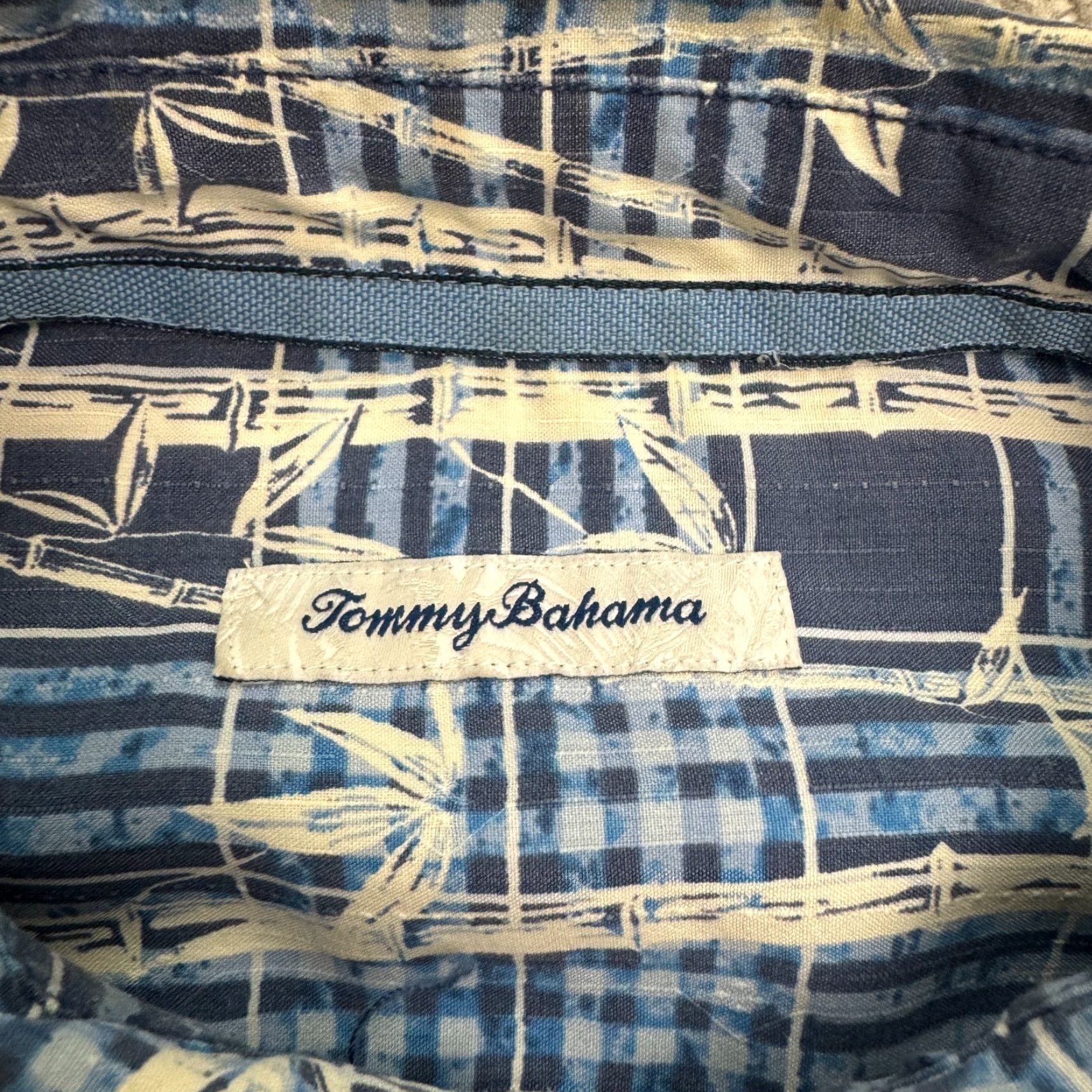 Tommy Bahama Tommy Bahama Shirt Island Zone Bamboo Silk Button Down Mens Large Blue Plaid Size US L / EU 52-54 / 3 - 7 Thumbnail