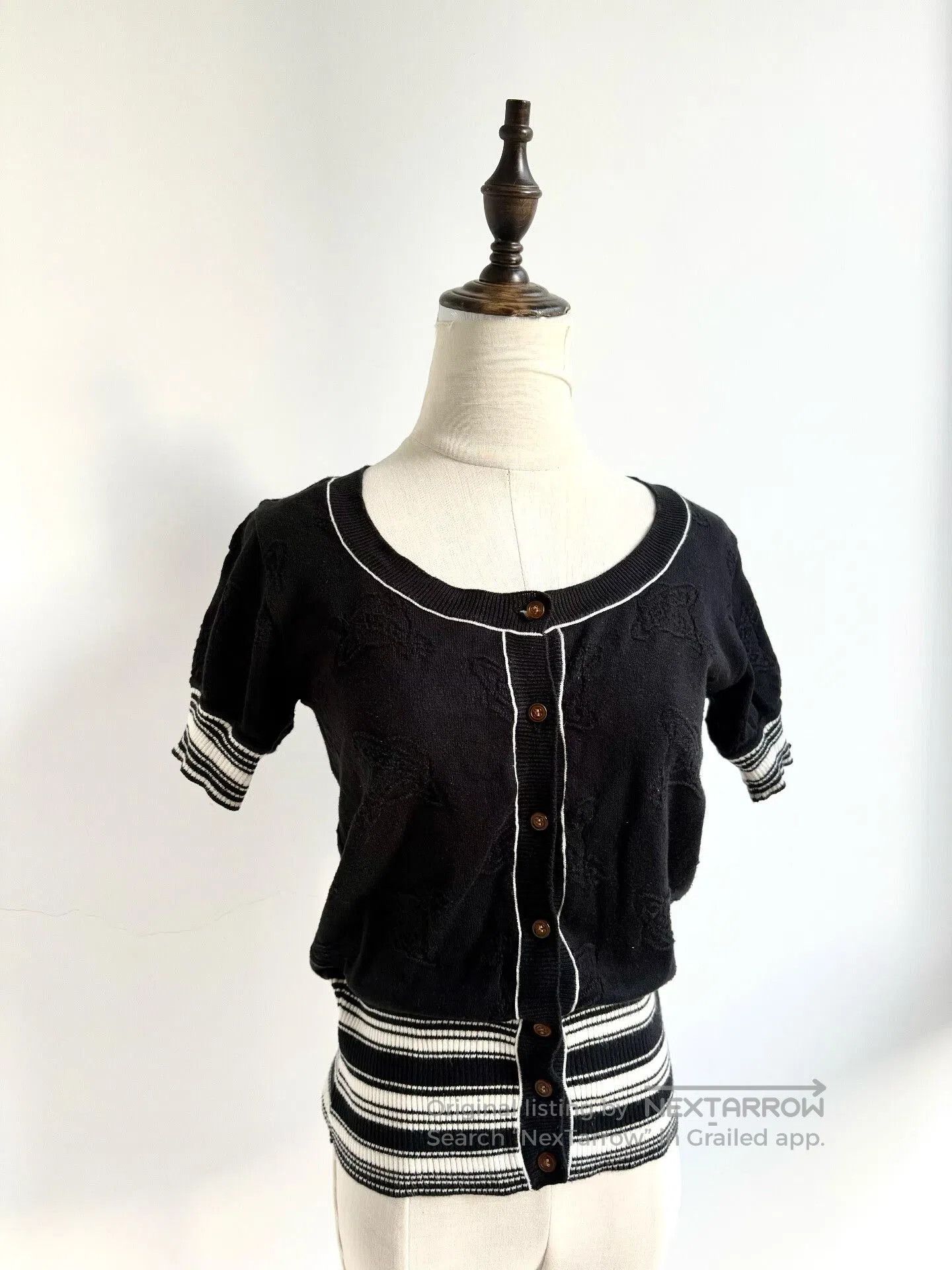 Vivienne Westwood vivienne westwood black short-sleeve cardigan. Size S / US 4 / IT 40 - 2 Thumbnail
