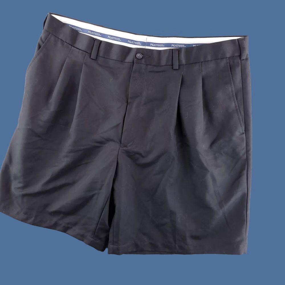 PGA Tour PGA Tour Shorts Mens 40 Black Pleated Performance Polyester 9" Inseam Size US 40 / EU 56 - 1 Thumbnail