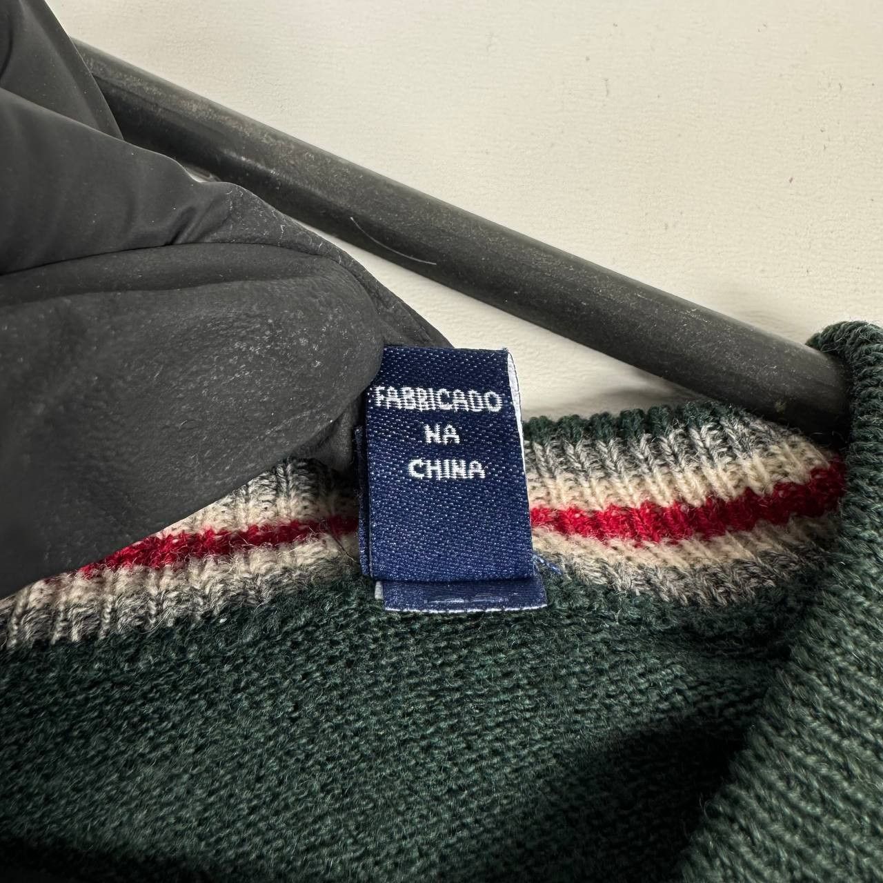 Gant GANT Mens Sweater V Neck Cotton Wool Green Classic Size L Size US L / EU 52-54 / 3 - 6 Thumbnail