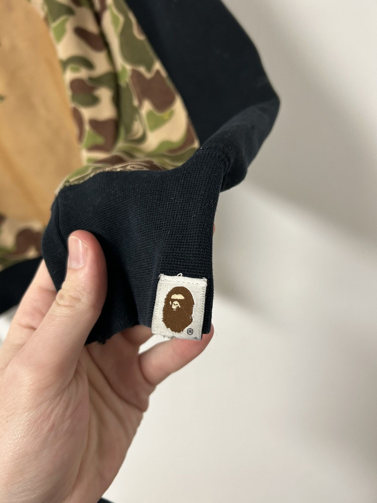 Bape FW2015 Unreleased 1/1 Sample Gold Camo Crewneck Size US M / EU 48-50 / 2 - 2 Thumbnail