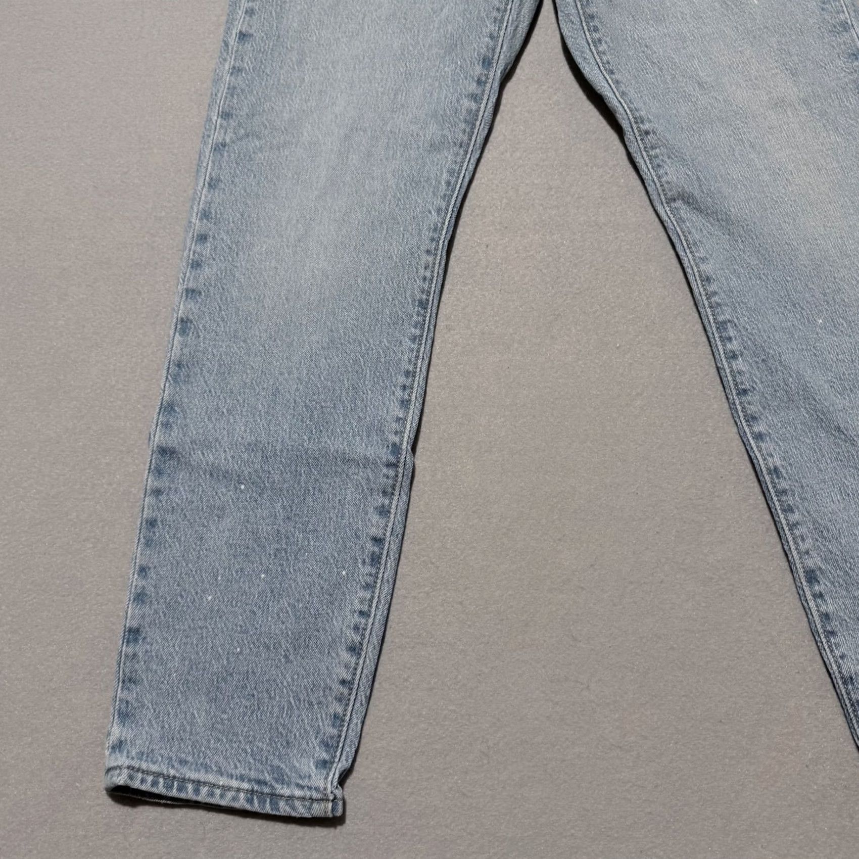 Levi's Levi's Jeans Women Blue Denim Mid Rise Button Fly Wedgie Straight 27 - 5-Pocket Design Denim, Regular Fit, Inseam 25.5 in, 90s City Theme - Womens Size 27" / US 4 / IT 40 - 5 Thumbnail