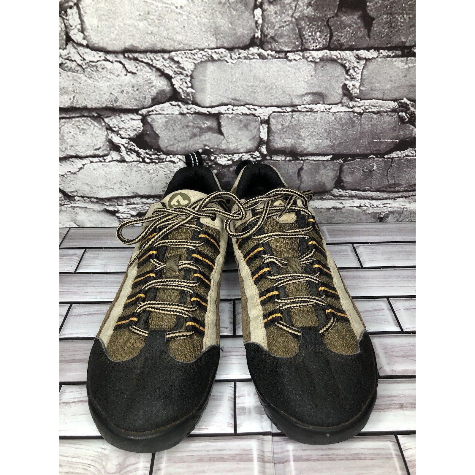 Other Shimano SPD Brown Black Leather Mountain Bike Cycling Shoes Size US 7 / EU 40 - 16 Thumbnail