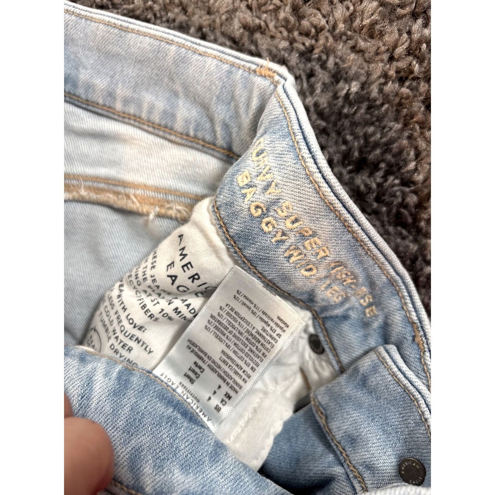 American Eagle Outfitters VINTAGE American Eagle Outfitters Jeans 4 Short Blue Super High Rise Baggy Wide Leg Distressed Jeans Women 90s Y2K Curvy Inseam 29 Womens Size 27" / US 4 / IT 40 - 6 Thumbnail