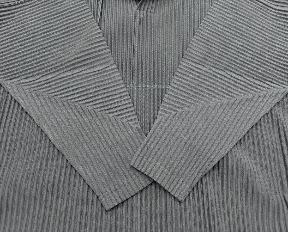 Issey Miyake Issey Miyake Homme Plisse jk106 Hoodie Size US L / EU 52-54 / 3 - 8 Thumbnail