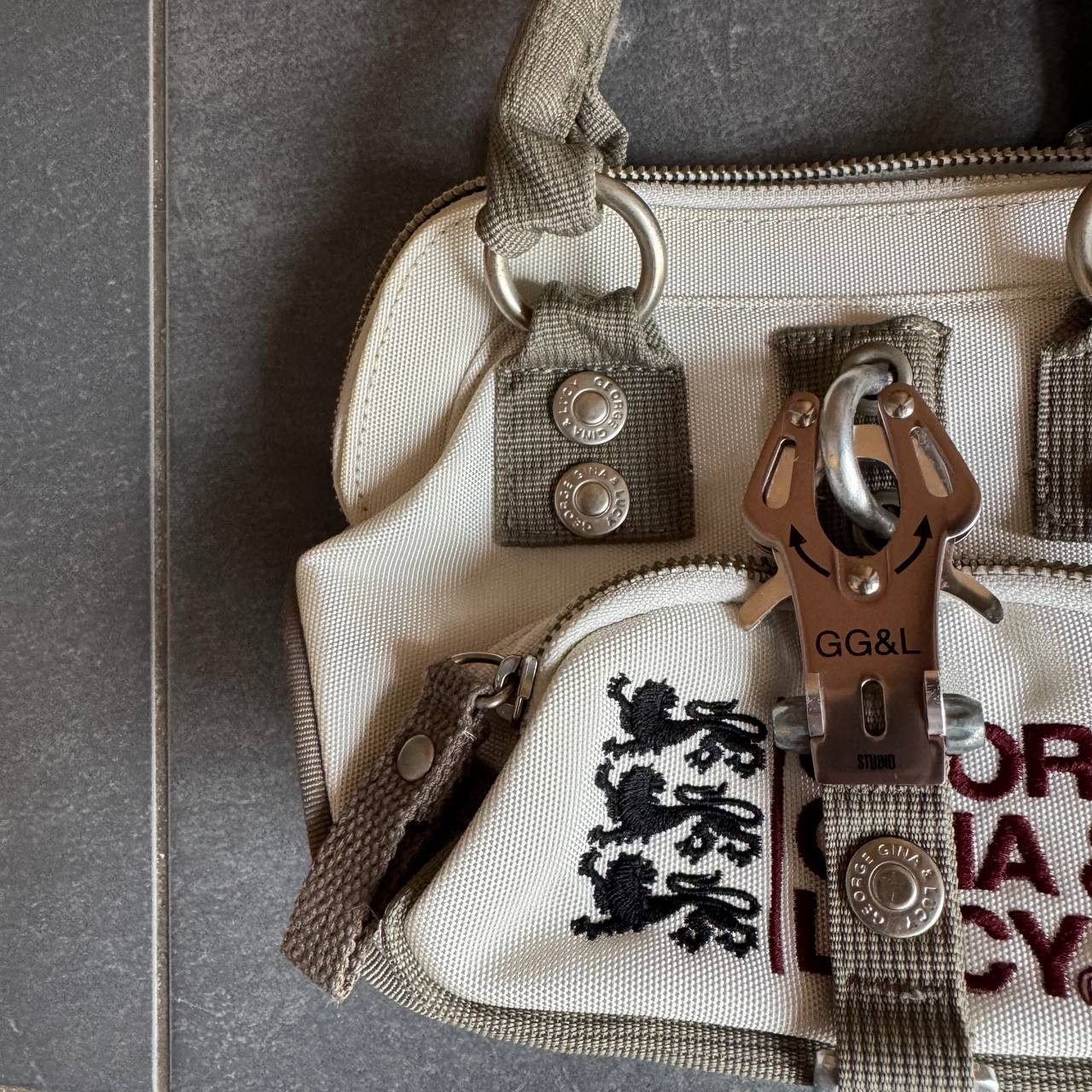 George Gina & Lucy × Vintage GGL George Gina & Lucy Vintage Avant Garde Y2K Hand Bag Size ONE SIZE - 3 Thumbnail