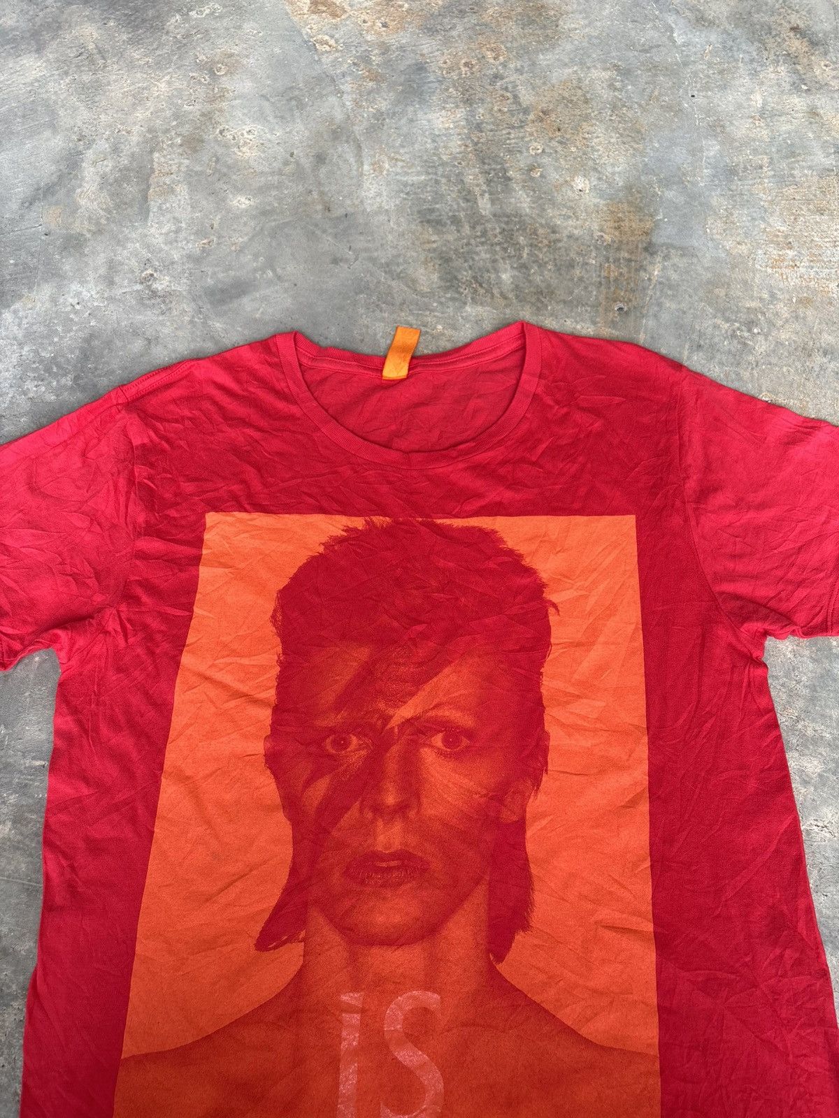 Band Tees Y2k David Bowie Is Photo Tshirt Size US M / EU 48-50 / 2 - 2 Thumbnail