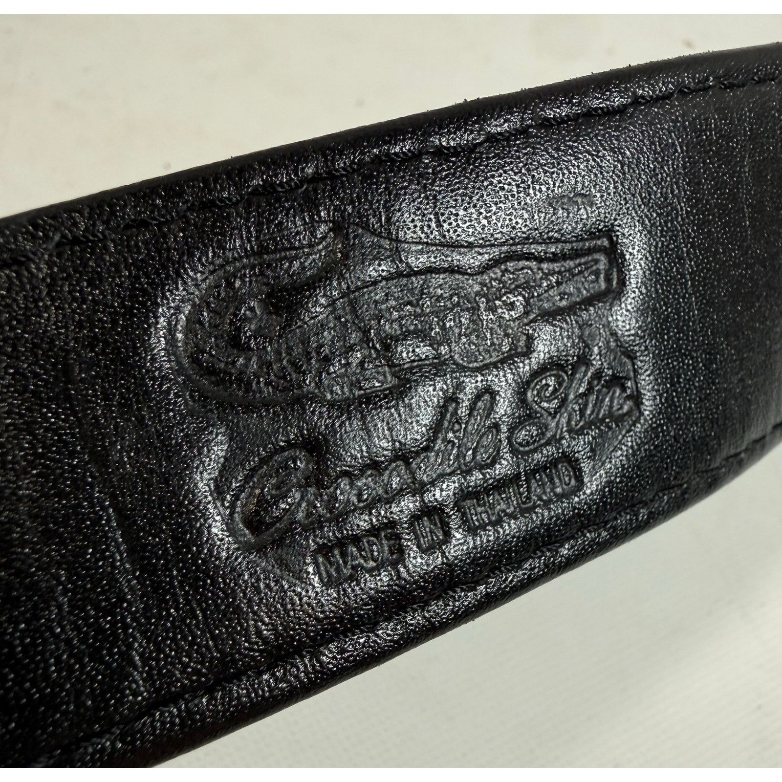 Vintage NWOT Auto Locking Crocodile Belly Skin Belt size 46 Size 46 - 8 Thumbnail