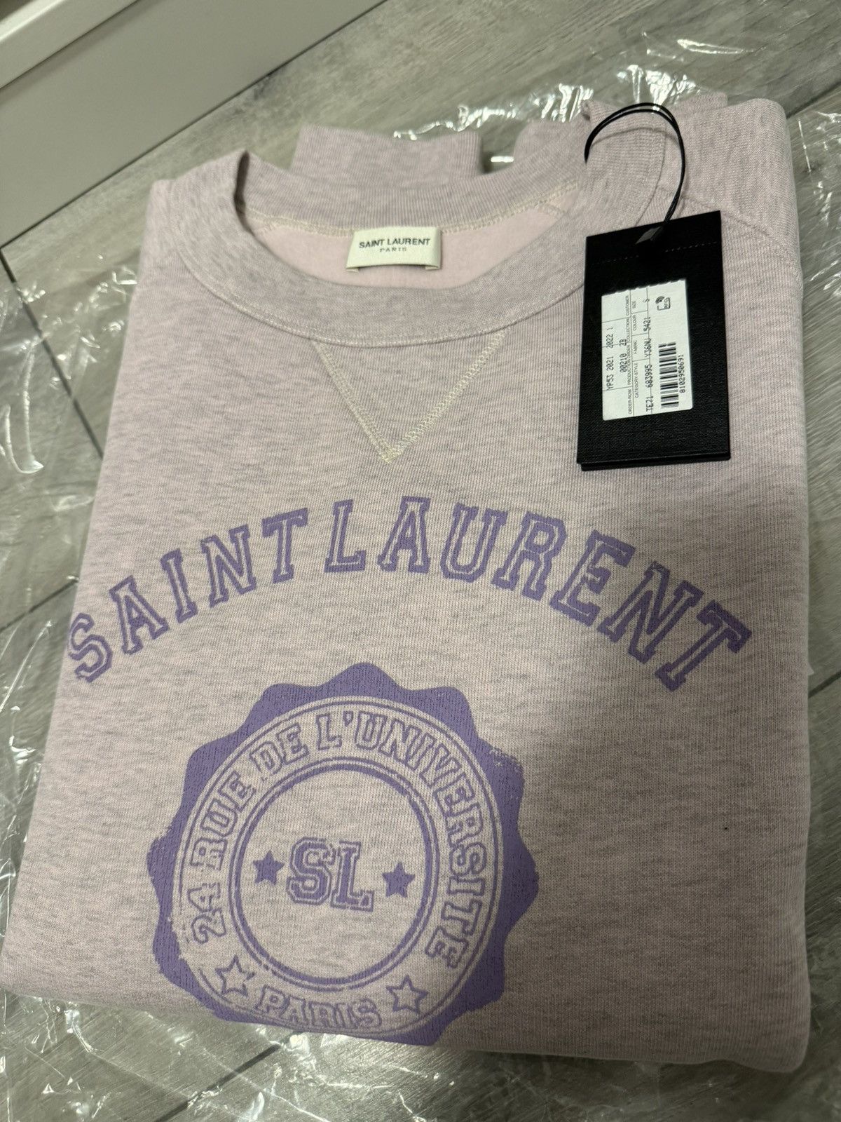 Saint Laurent Paris The Saint Laurent Université sweatshirt in Lilas/Purple Size US S / EU 44-46 / 1 - 2 Thumbnail