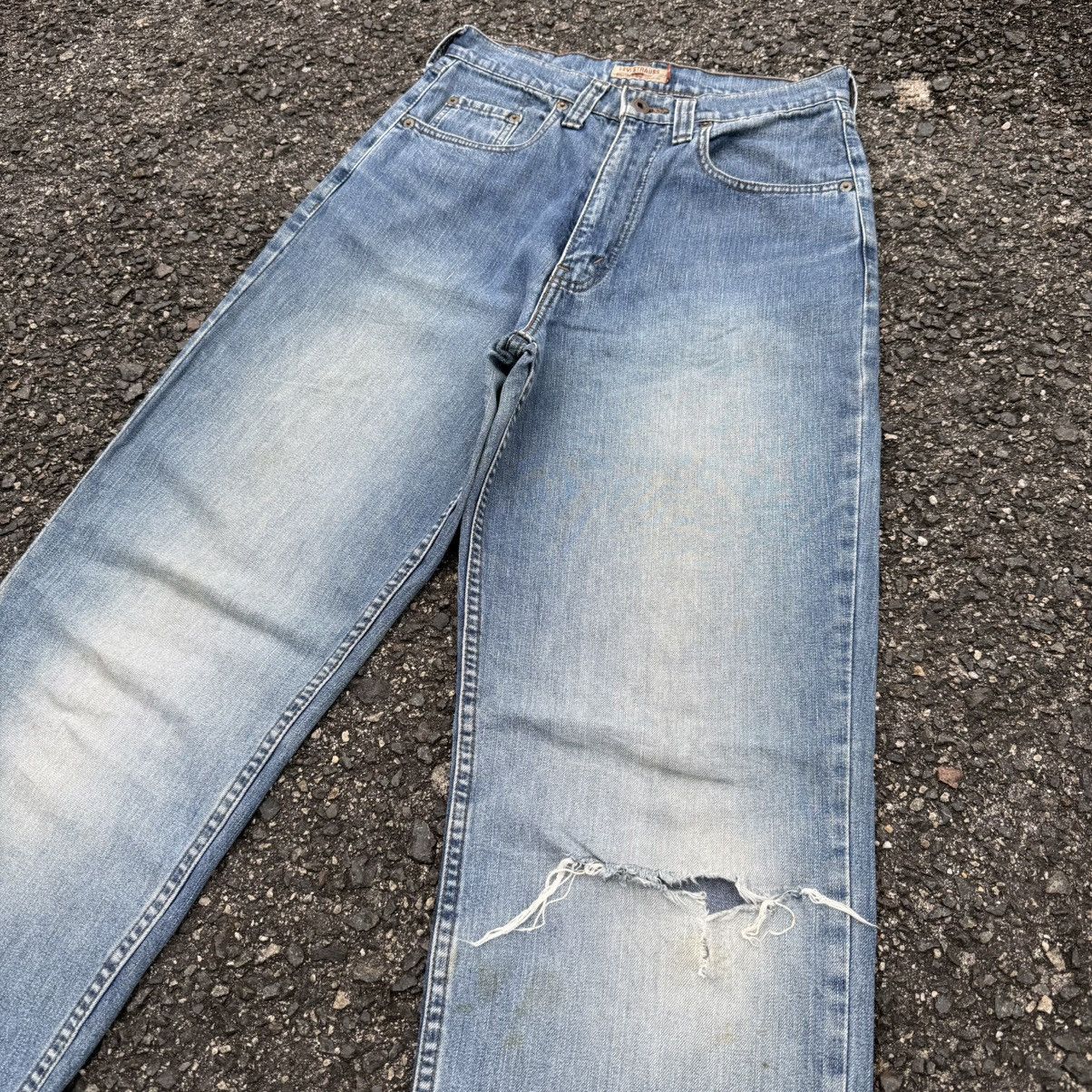Levi's Vintage Clothing VINTAGE LEVI'S STRAUS FADED RIPPEP DENIM JEAN PANTS Size US 32 / EU 48 - 7 Thumbnail