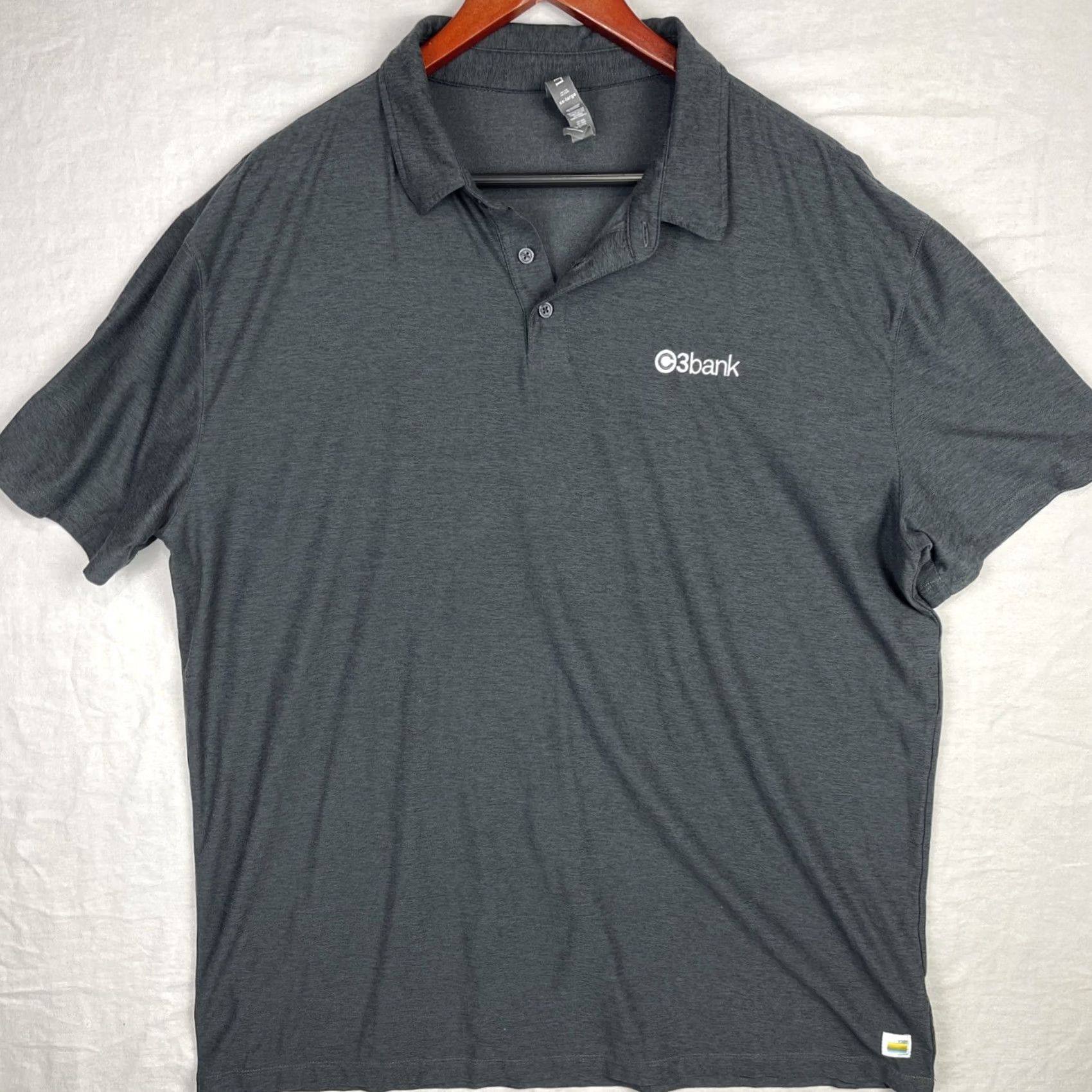 Vuori Vuori Shirt Mens 2XL Gray Strato Tech Polo Stretch Athletic V188 Logo Button Polo Shirt Mens 2XL Gray Strato Tech Size US XXL / EU 58 / 5 - 2 Thumbnail