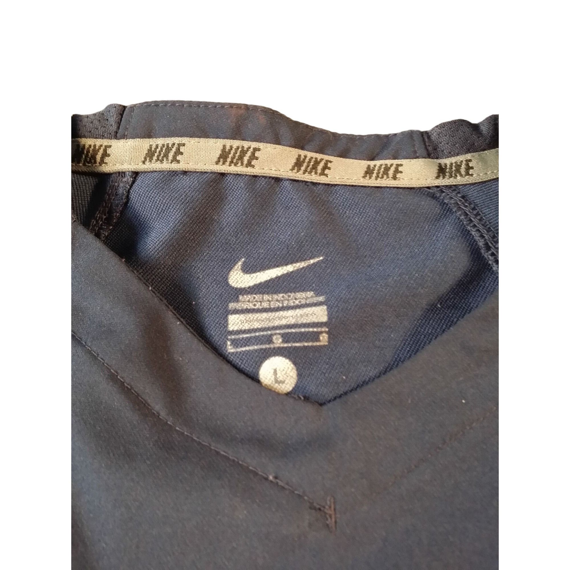 Nike Nike UNC Pullover Men Sz L North Carolina Tarheels Two Tone Size US L / EU 52-54 / 3 - 5 Thumbnail