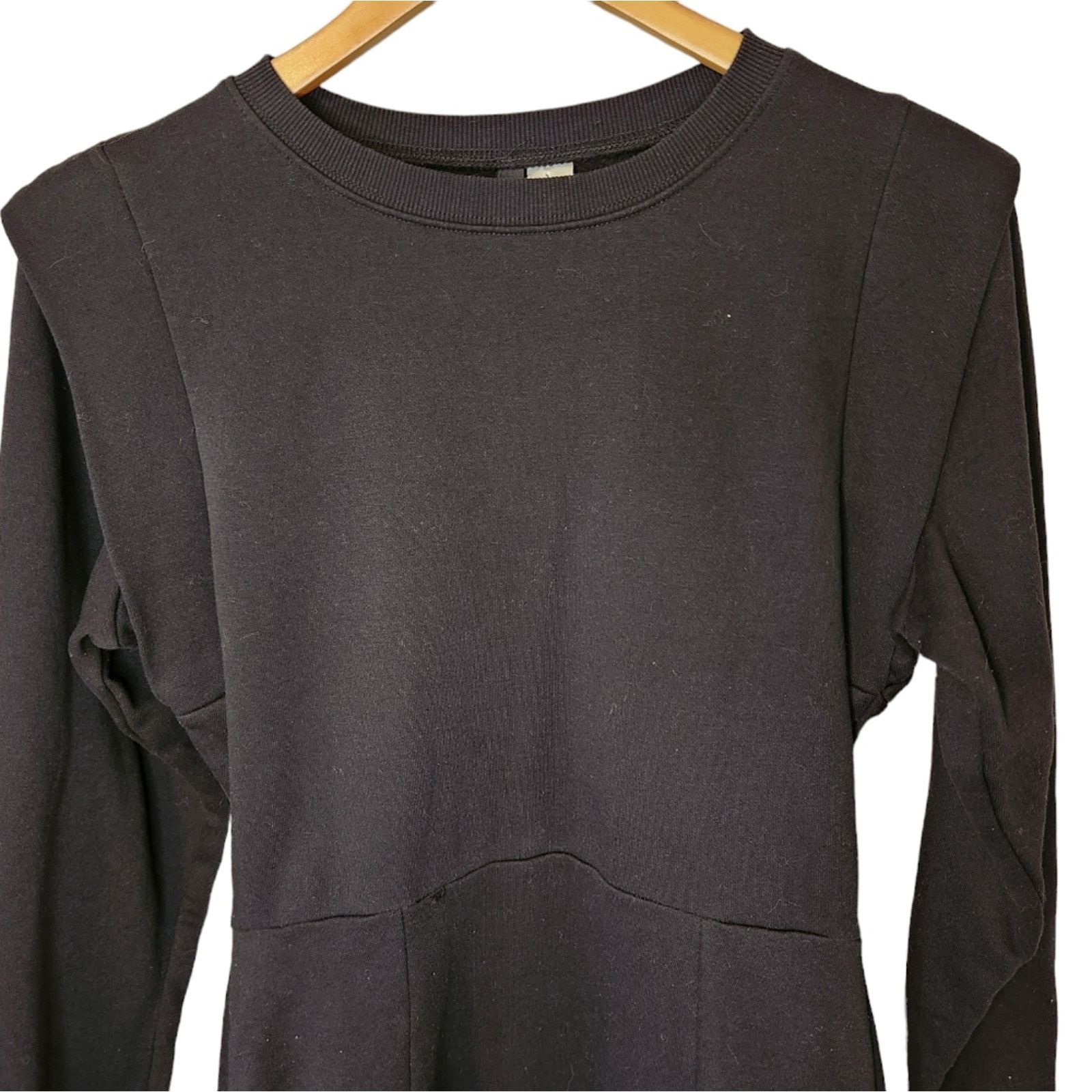 H&M H&M Fitted Sweatshirt Long Sleeve Dress Medium Size M / US 6-8 / IT 42-44 - 4 Thumbnail