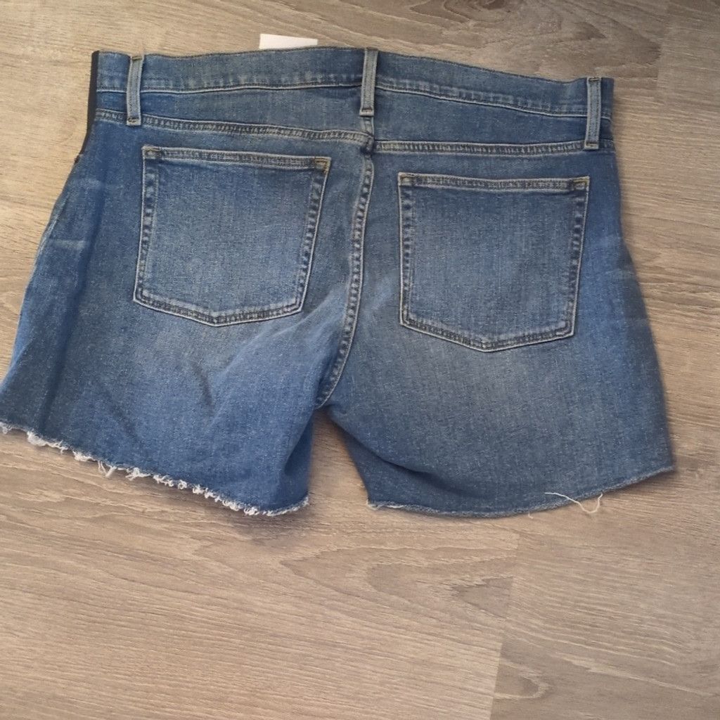J.Crew J. Crew Maternity Denim Shorts Size 33 Size 33" - 7 Thumbnail