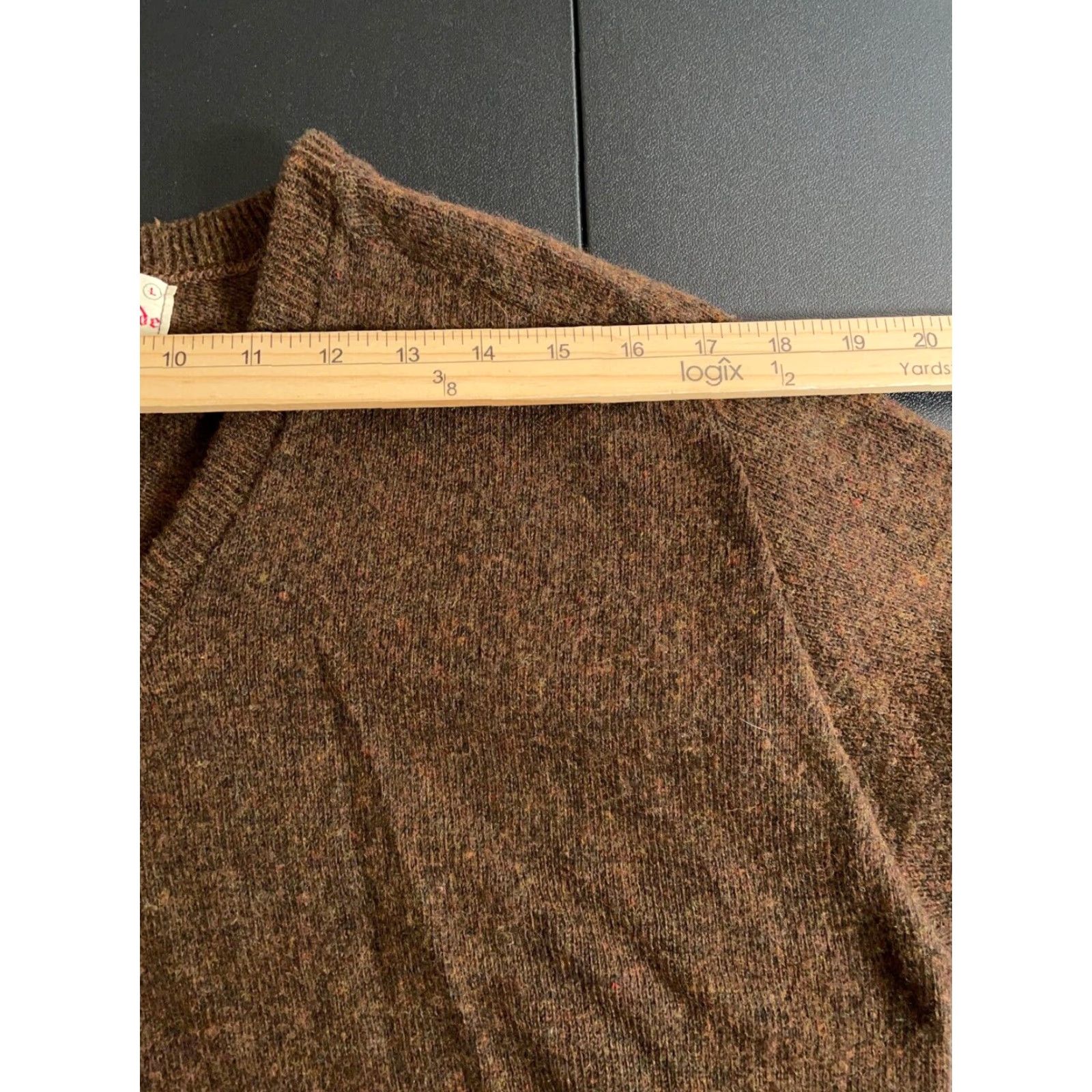 Arrow VTG Arrow V-Neck Wool Blend Sweater Adult Medium Brown Mens 70s Size US L / EU 52-54 / 3 - 6 Thumbnail