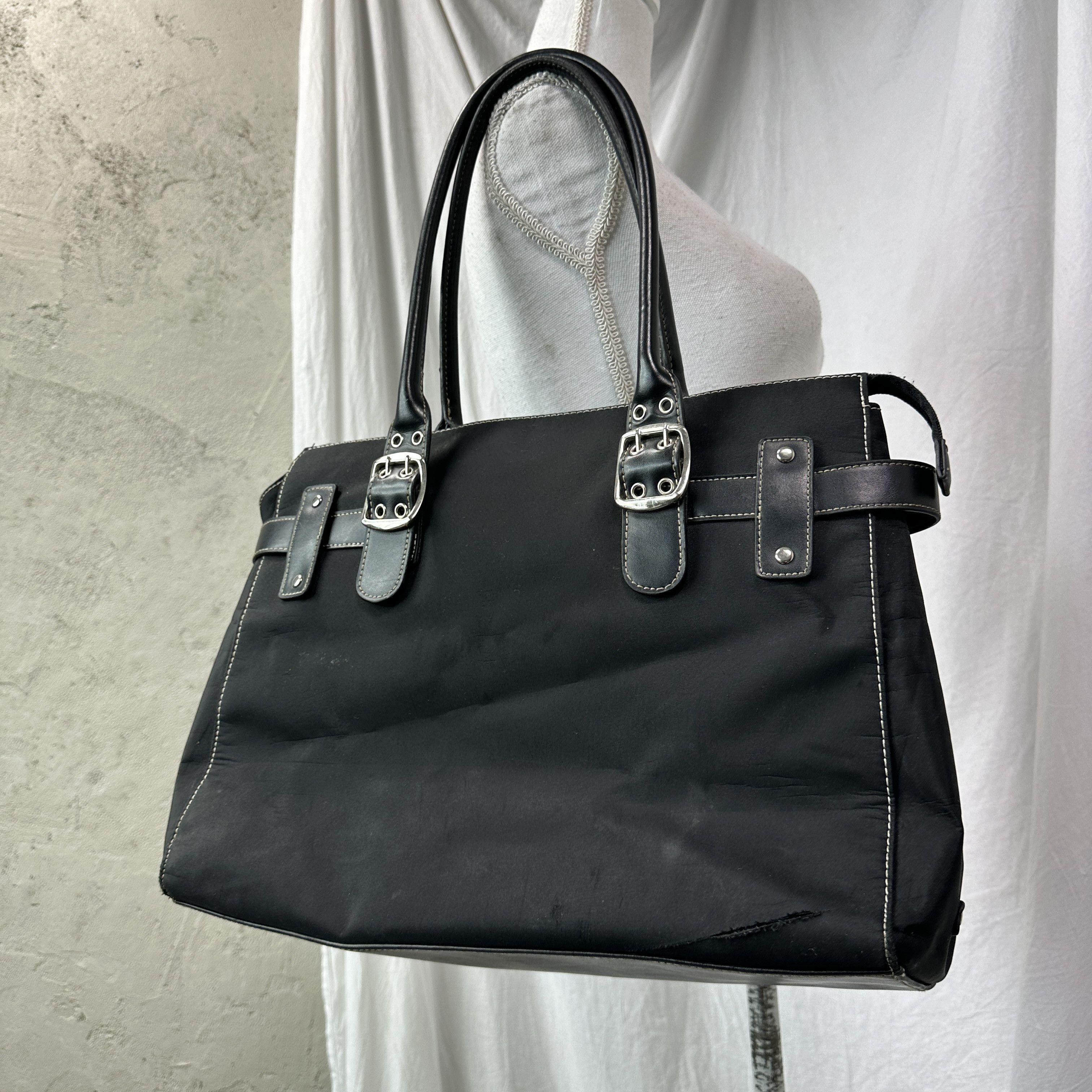 Vintage Vintage Avant Garde Casual Nylon Shoulder Bag 00s Size ONE SIZE - 2 Thumbnail