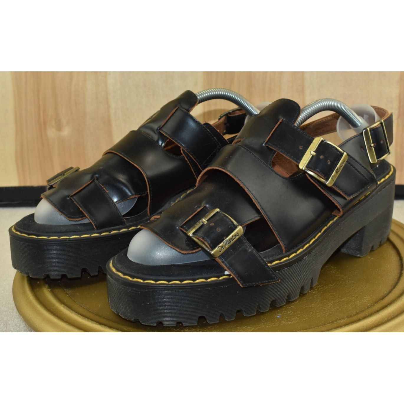 Dr Martens Ariel Vintage Women's Sandals Size 9 Black Leathe