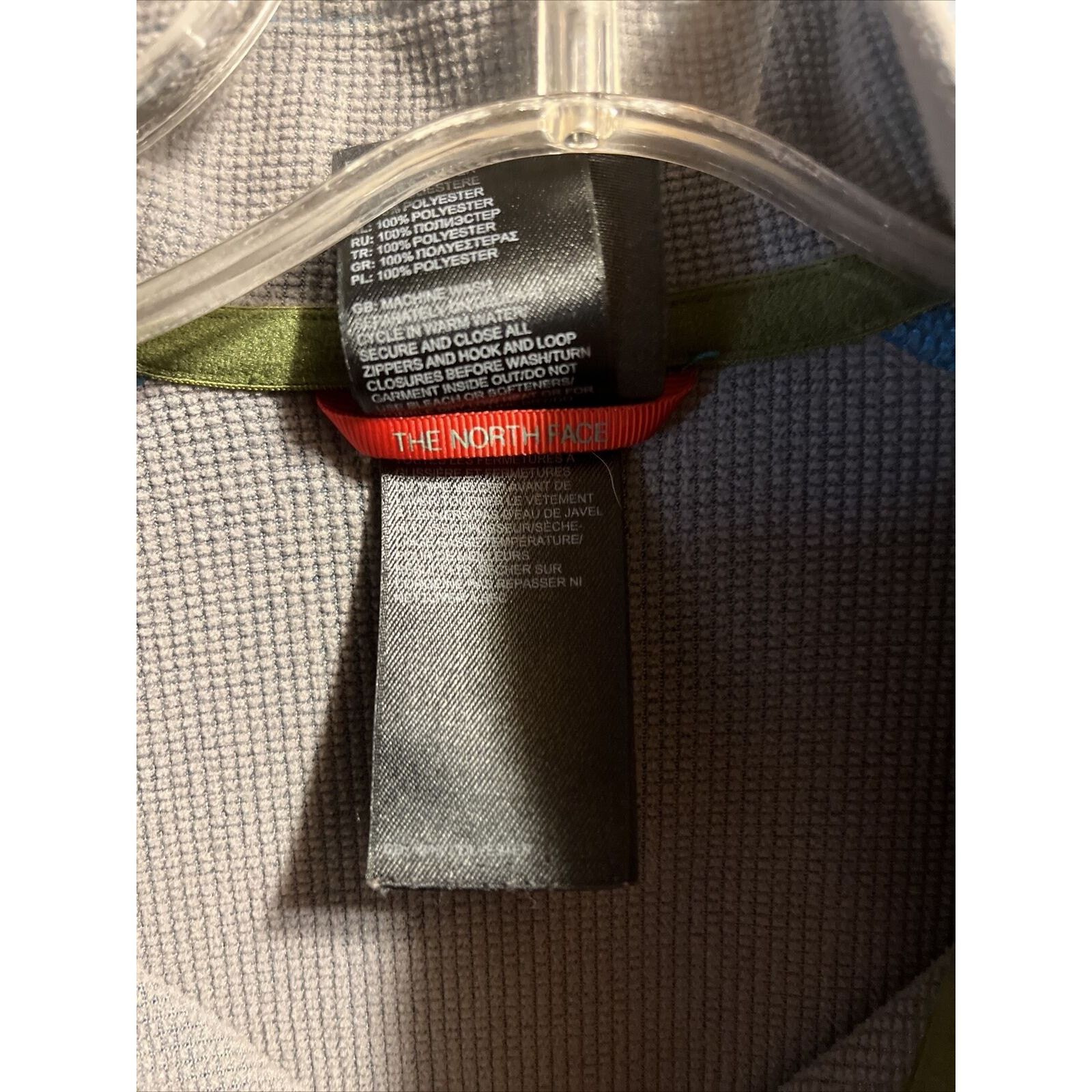 The North Face The North Face Mens L Grey Blue LS 1/4 Zip Polyester Jacket Size US L / EU 52-54 / 3 - 6 Thumbnail