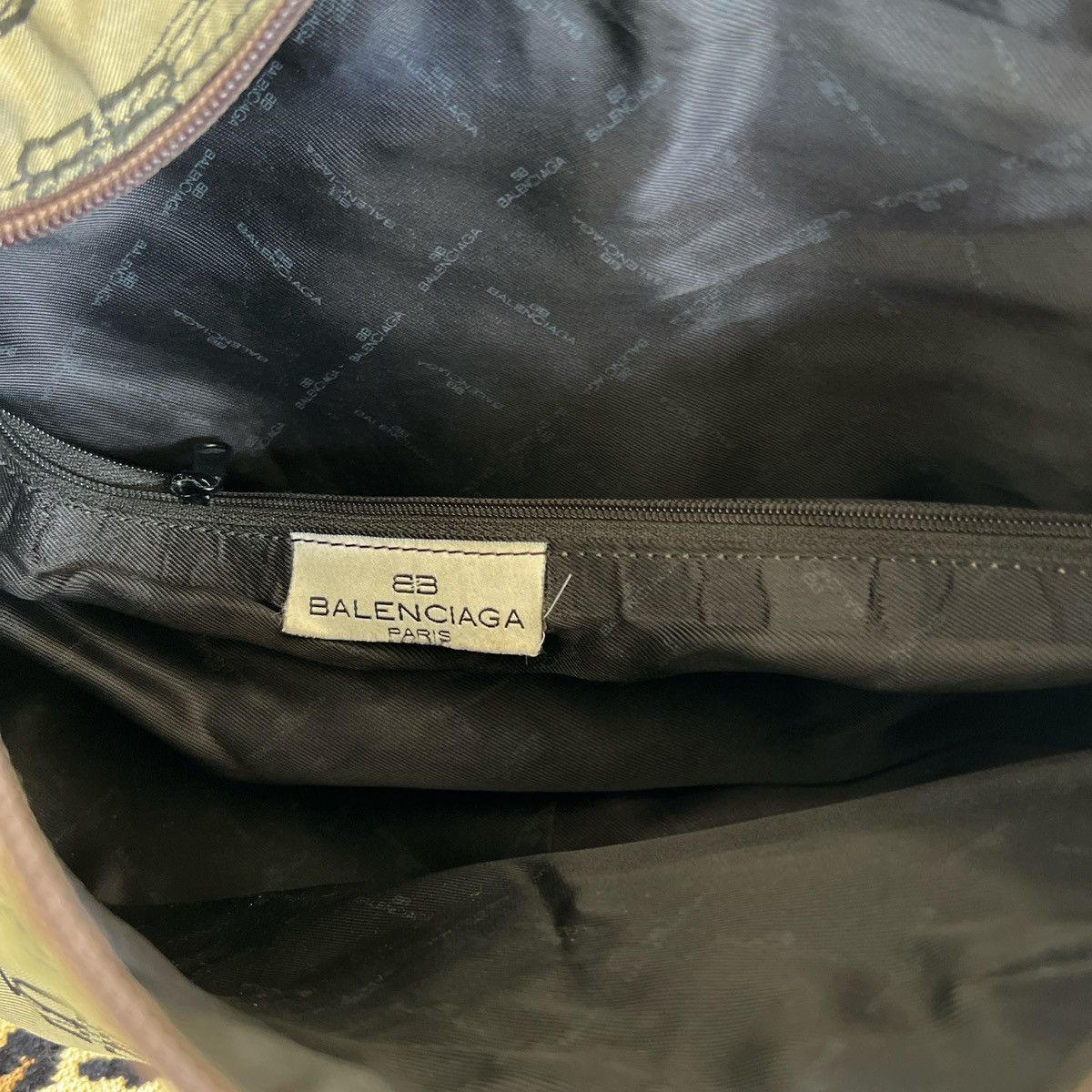 Balenciaga BALENCIAGA MONOGRAM PURSE Size ONE SIZE - 6 Thumbnail