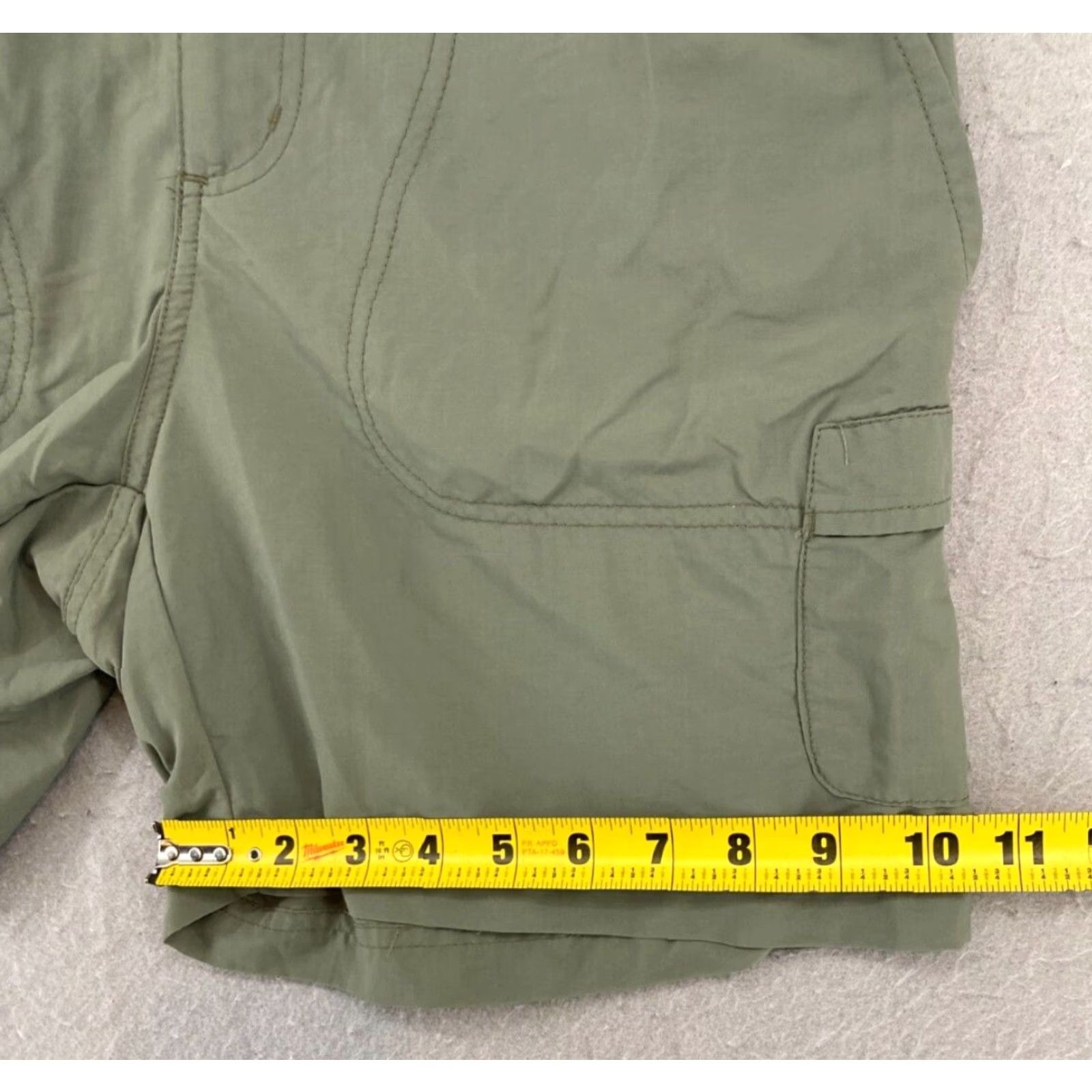 Vintage Columbia Women's Cargo Shorts XS Green Outdoor Hiking Activewear Casual Travel Nylon Elastic Waist Pockets Size 26" / US 2 / IT 38 - 6 Thumbnail