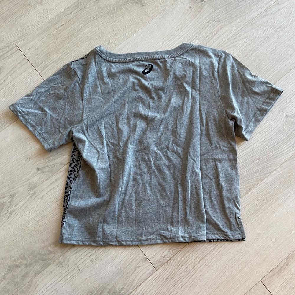 Designer Stylish Gray Animal Print Short Sleeve Top Size S / US 4 / IT 40 - 4 Thumbnail