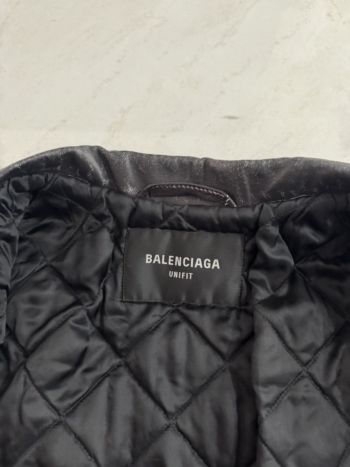 Balenciaga Balenciaga Painted Padded Leather Jacket Loeil Sz.M Size US M / EU 48-50 / 2 - 5 Thumbnail